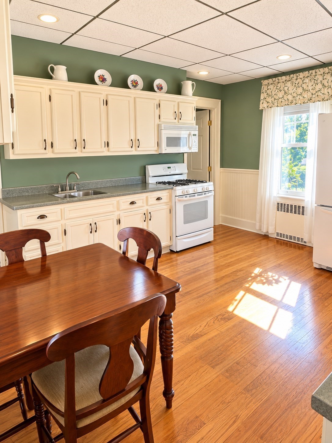 43 Highland Ave Property Photo 15