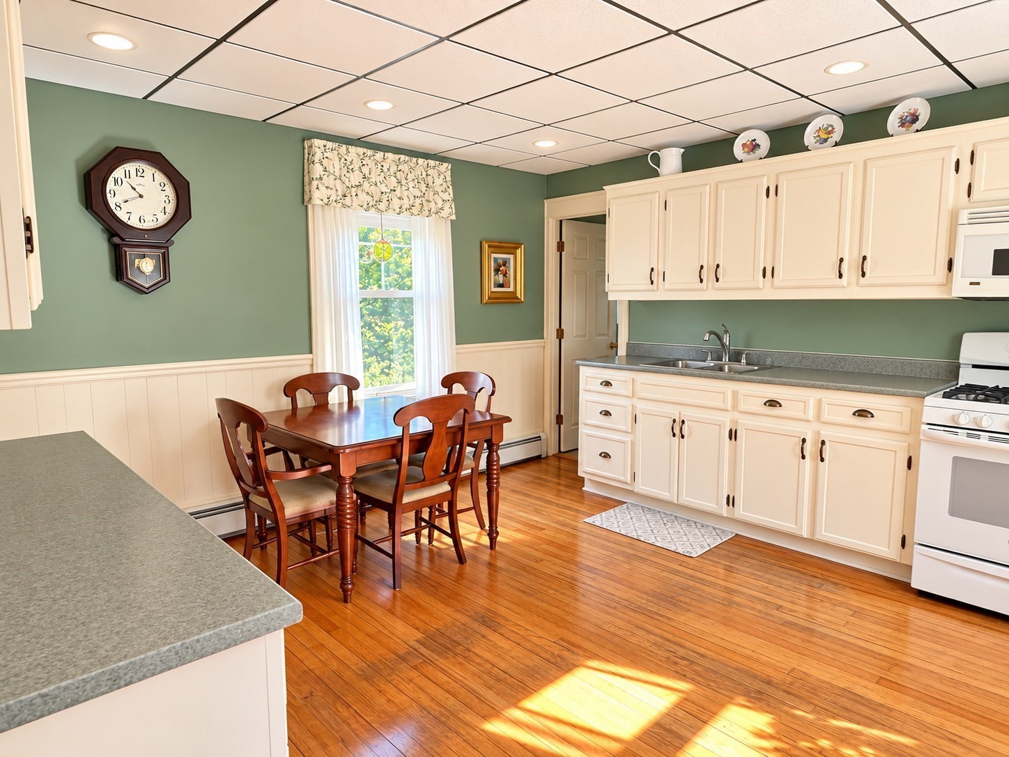43 Highland Ave Property Photo 16