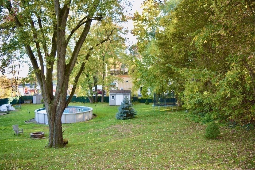 21 Graham Property Photo 29