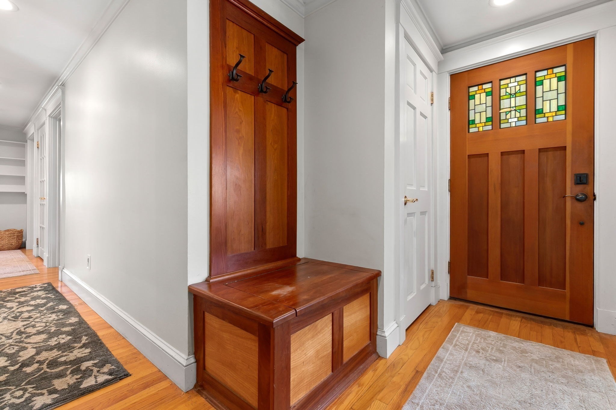 186 Mckay St Property Photo 4