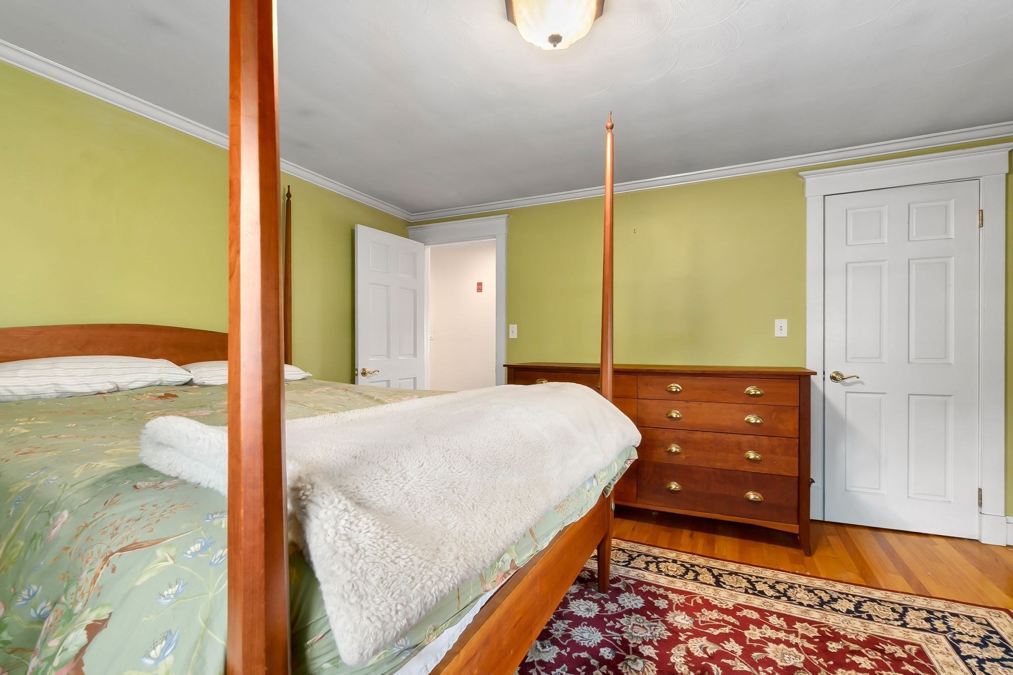 186 Mckay St Property Photo 19
