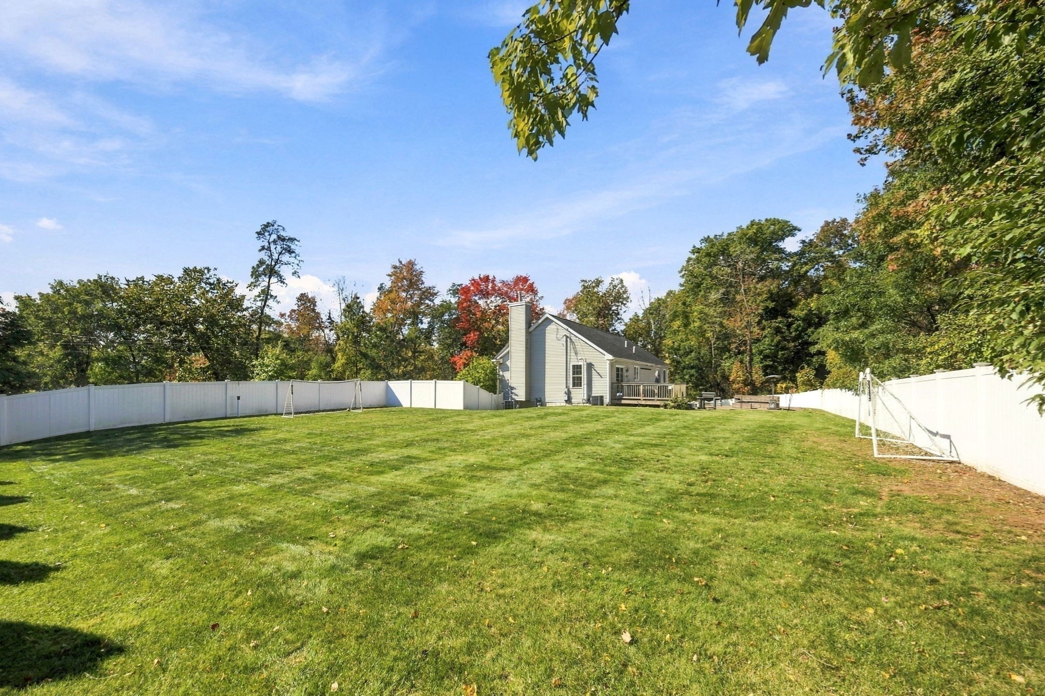 23 Grandview Property Photo 4