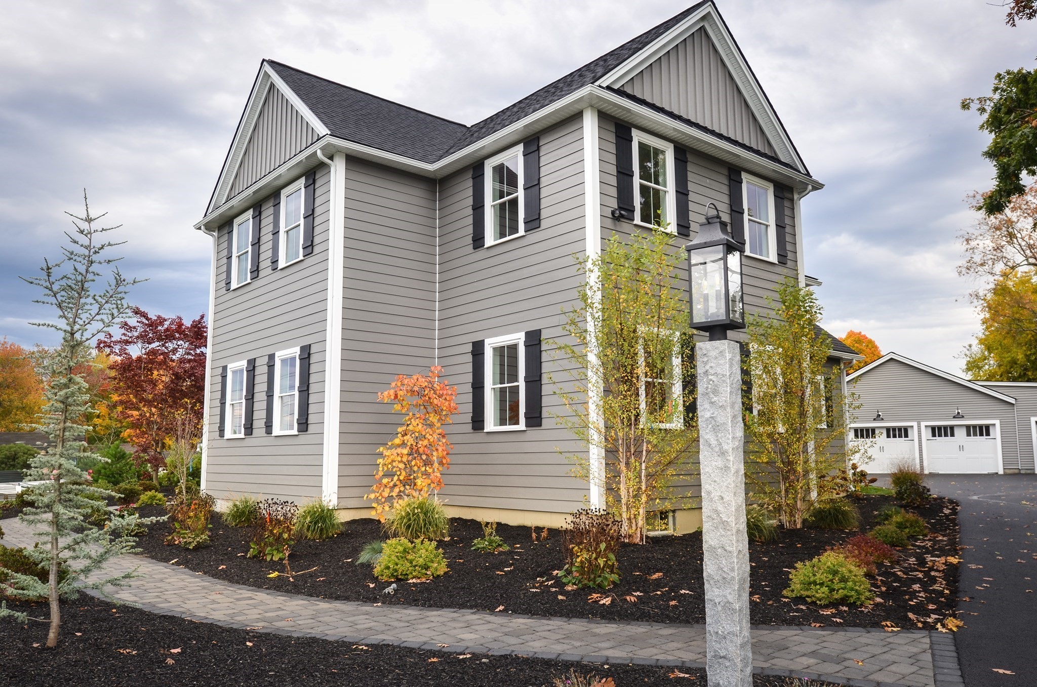 147 Highland Street Property Photo 4