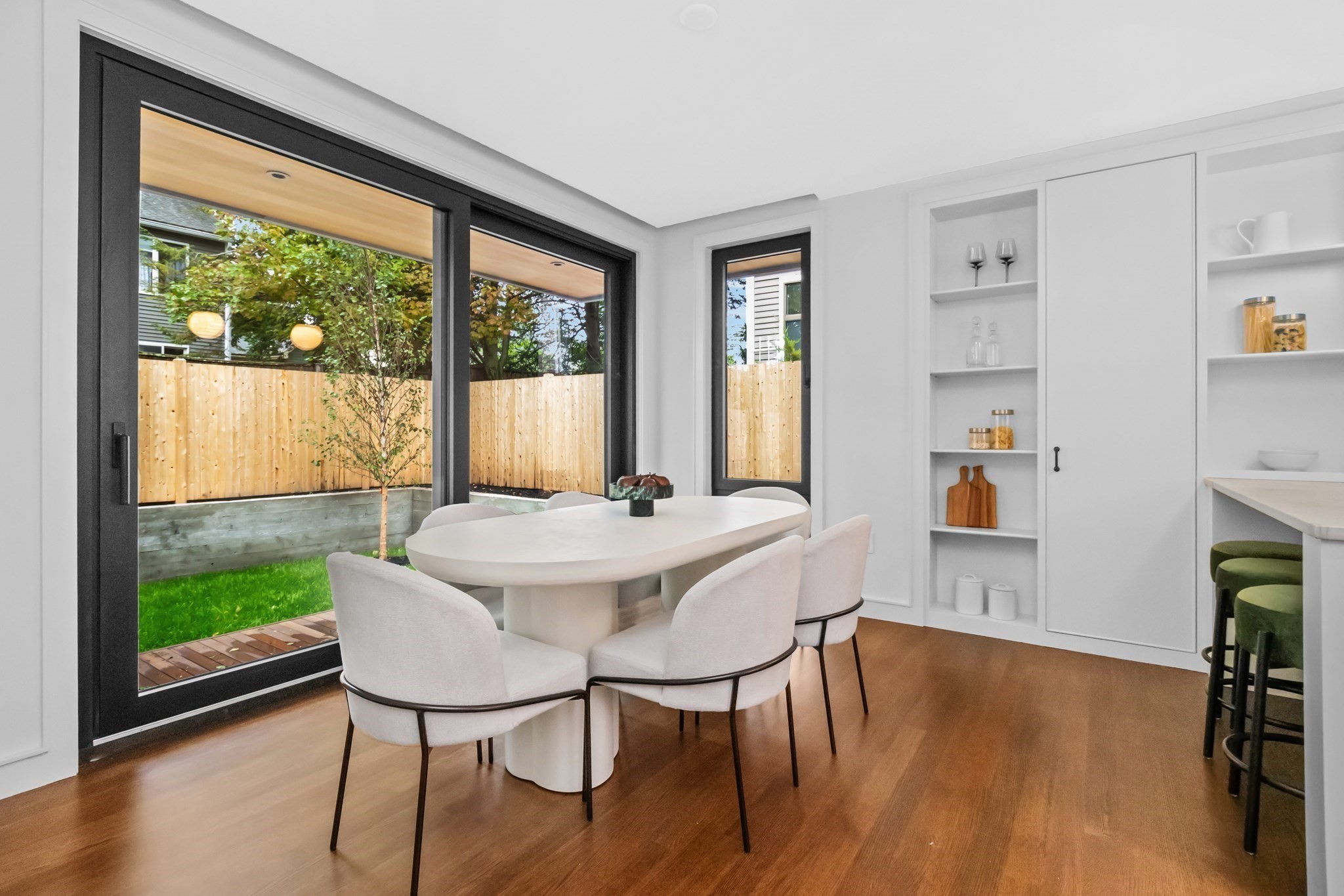 8 Holworthy Terrace # 8 Property Photo 8