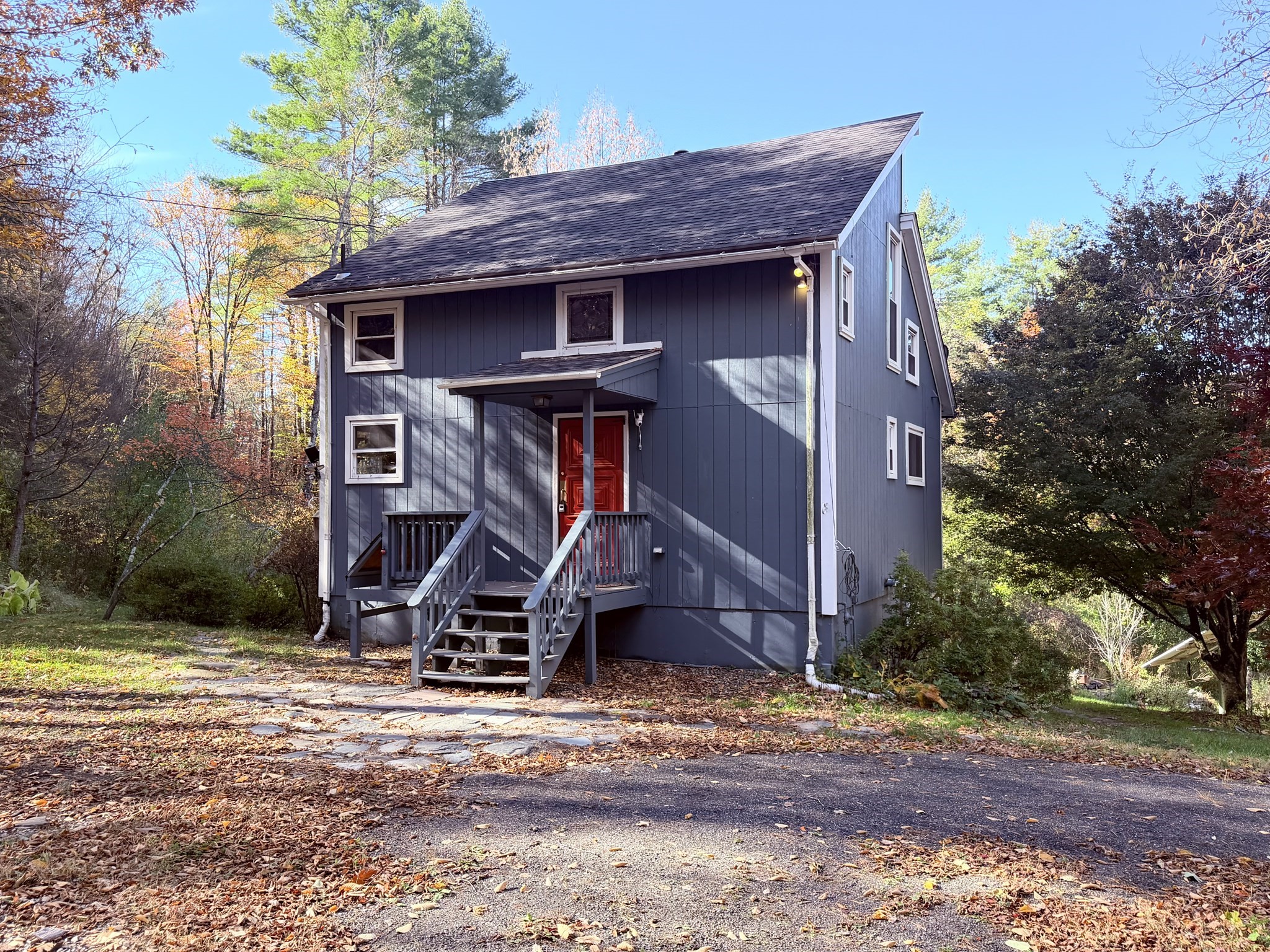 232 River Rd Property Photo 1