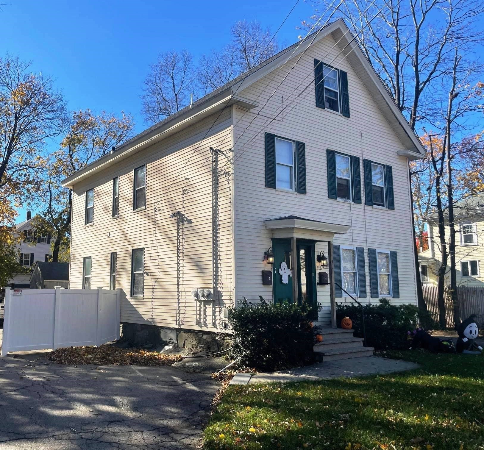 166 Chauncy St Property Photo 1