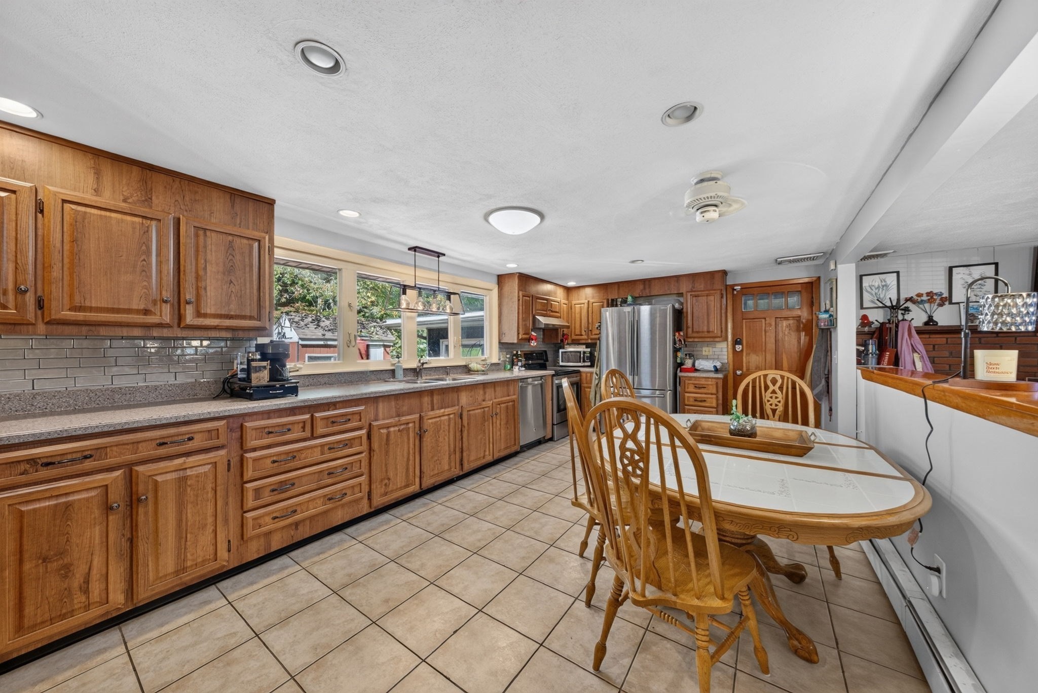 6 Prospect Hill St Property Photo 10