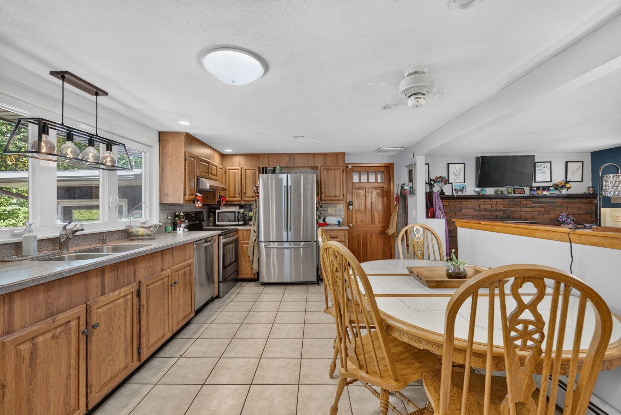6 Prospect Hill St Property Photo 12
