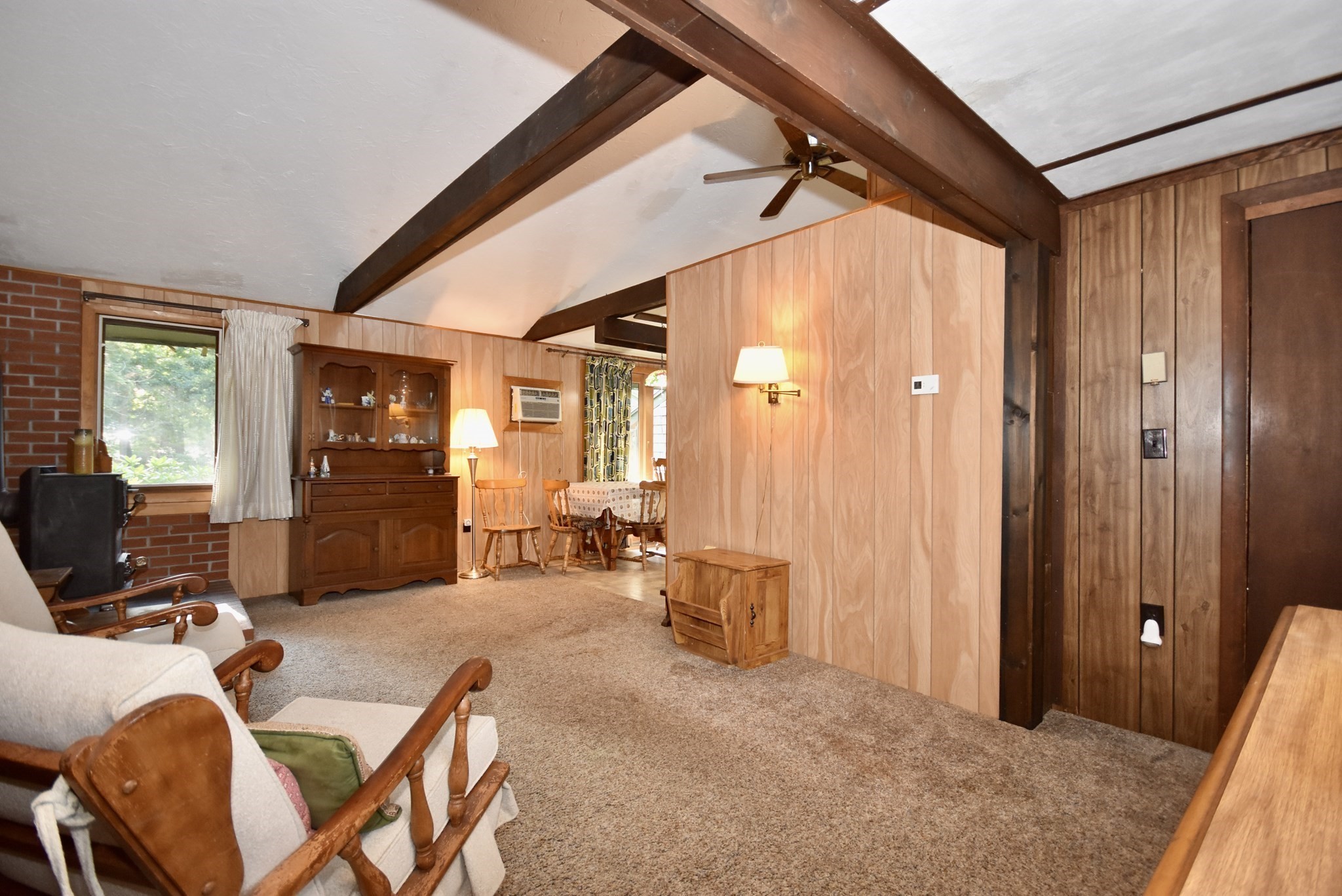 30 Meadowlark Dr Property Photo 2