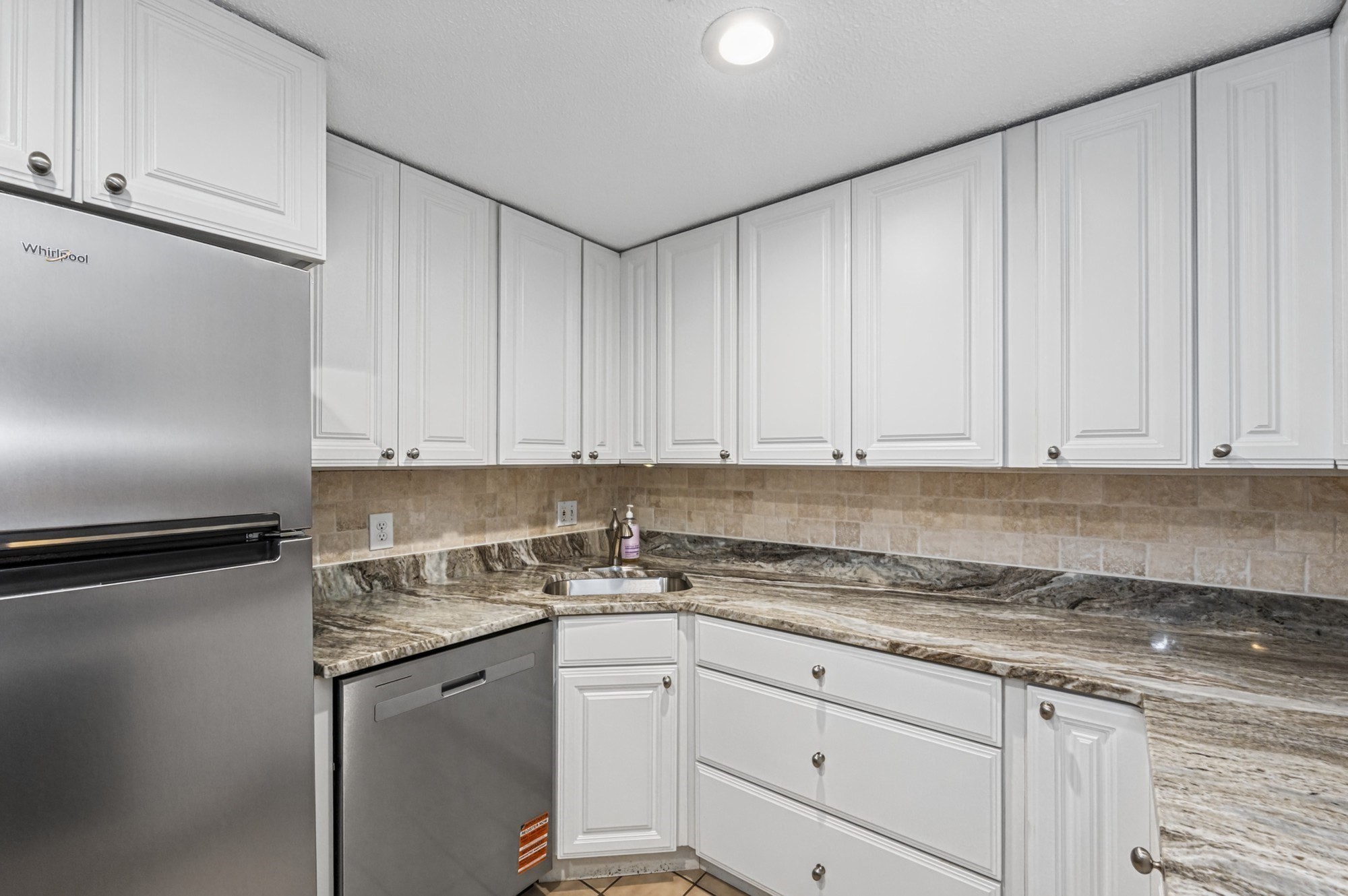 219 Central St # 3a Property Photo 17
