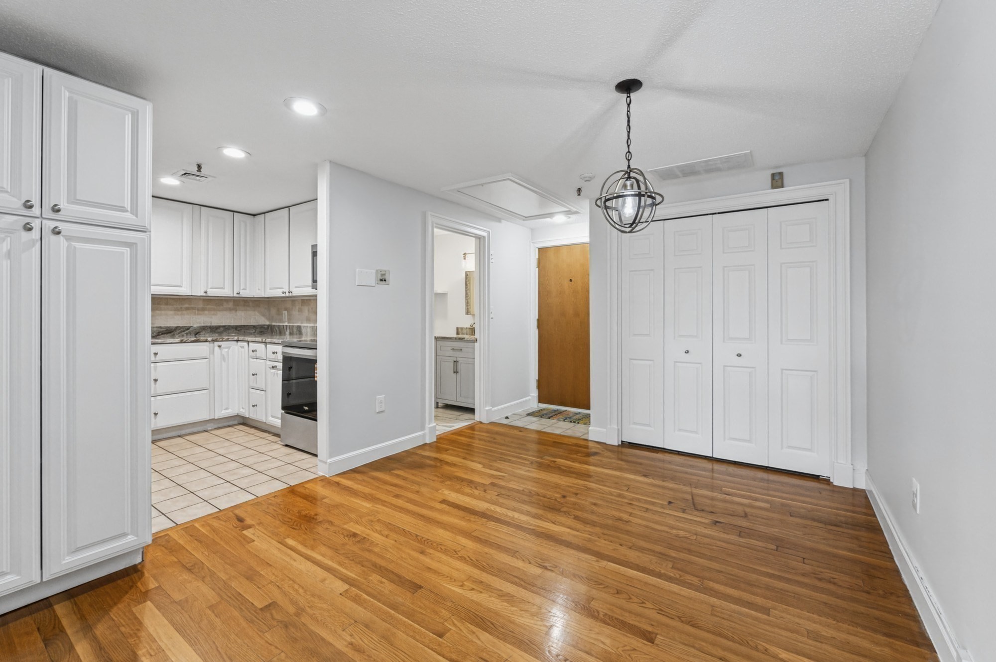 219 Central St # 3a Property Photo 19