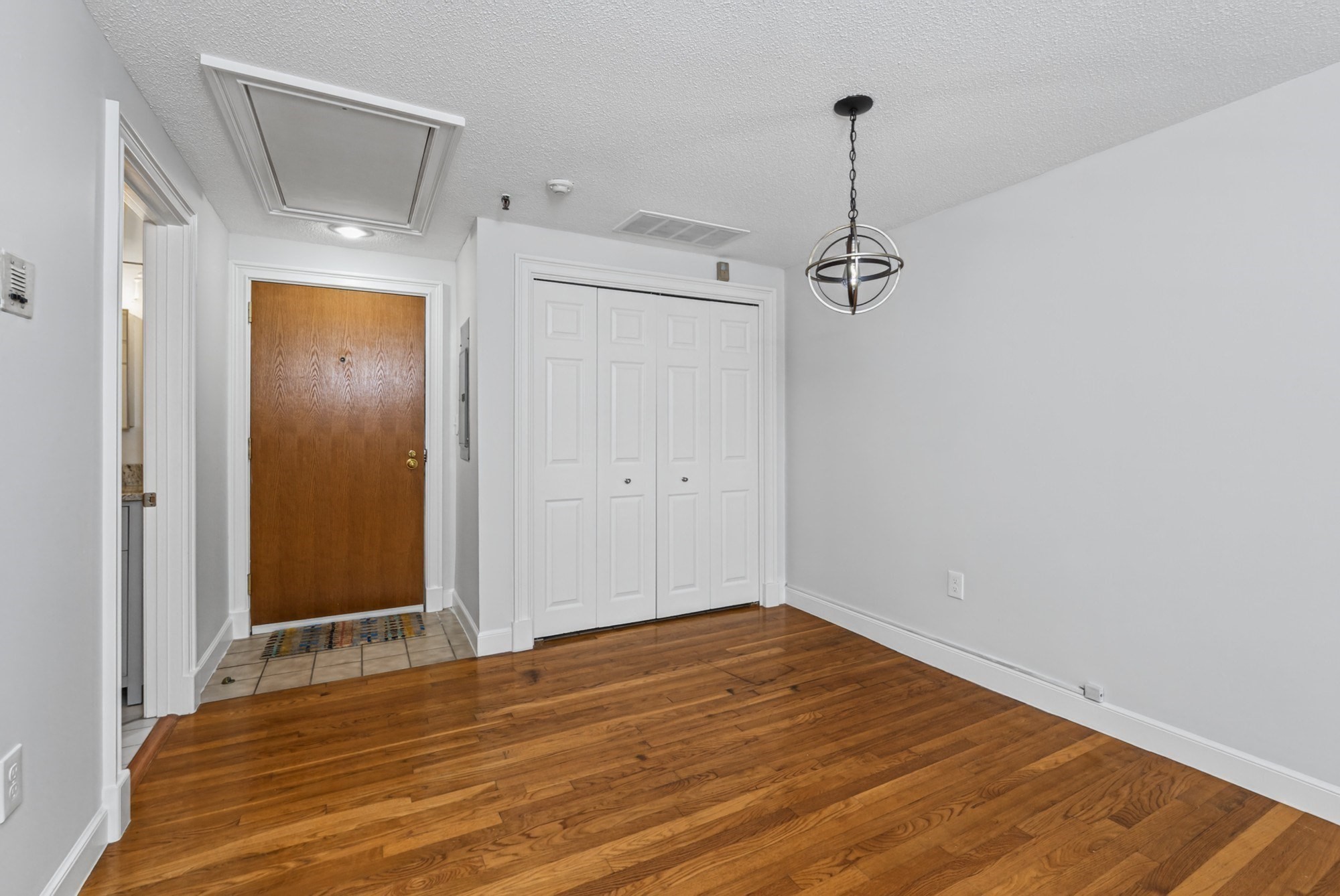 219 Central St # 3a Property Photo 22
