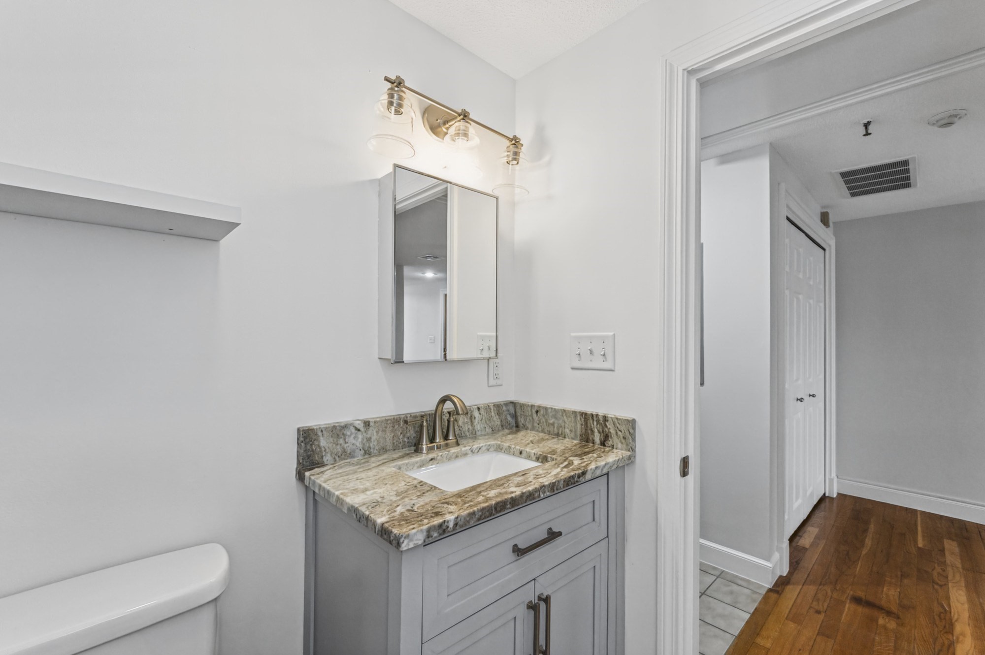 219 Central St # 3a Property Photo 24