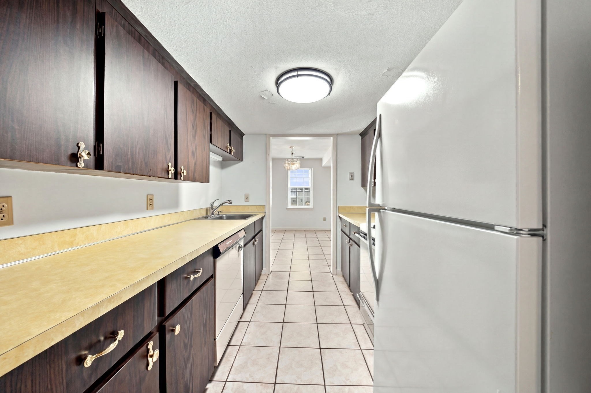 36 Jessica Dr Property Photo 10