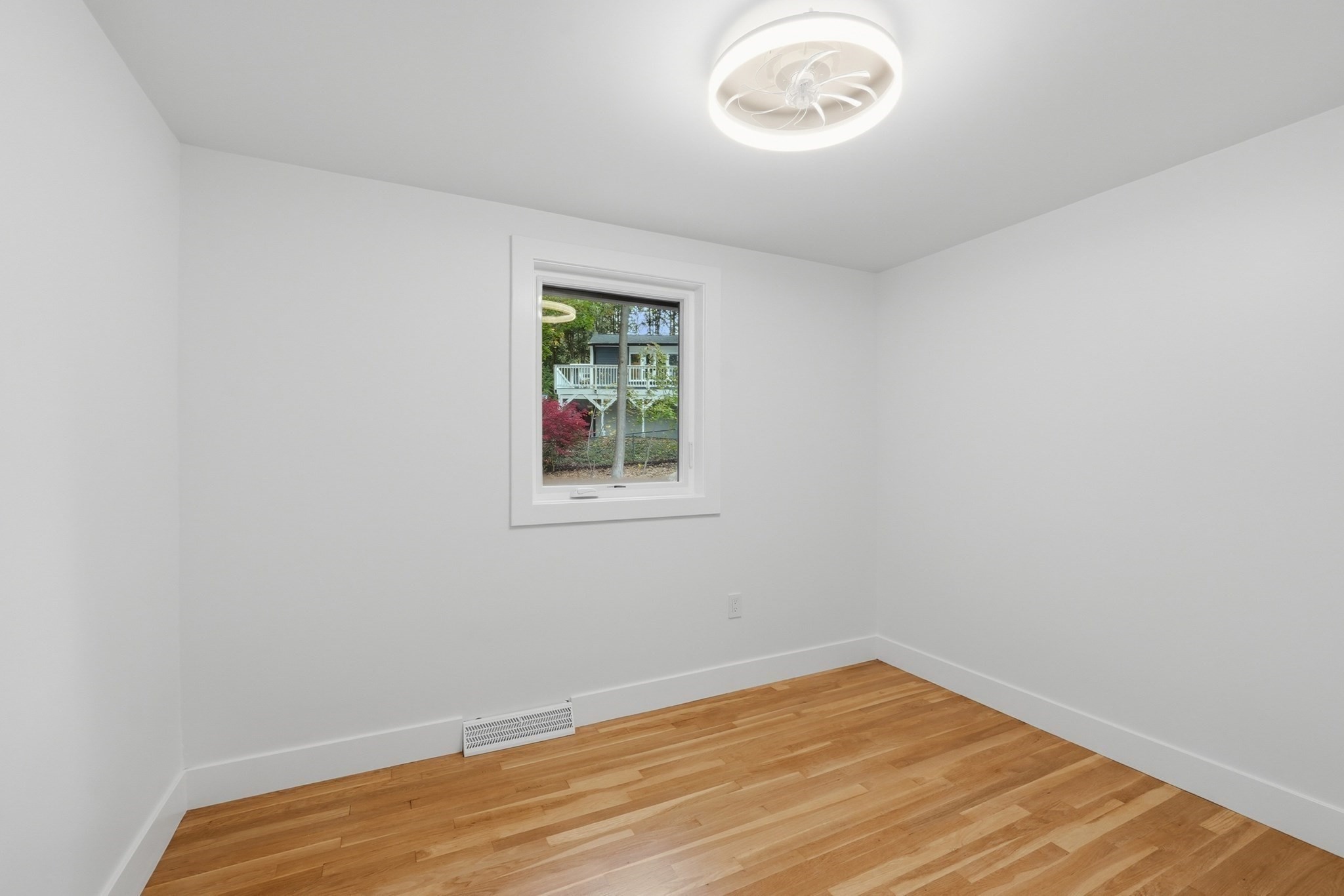 66 Ontario Dr Property Photo 19