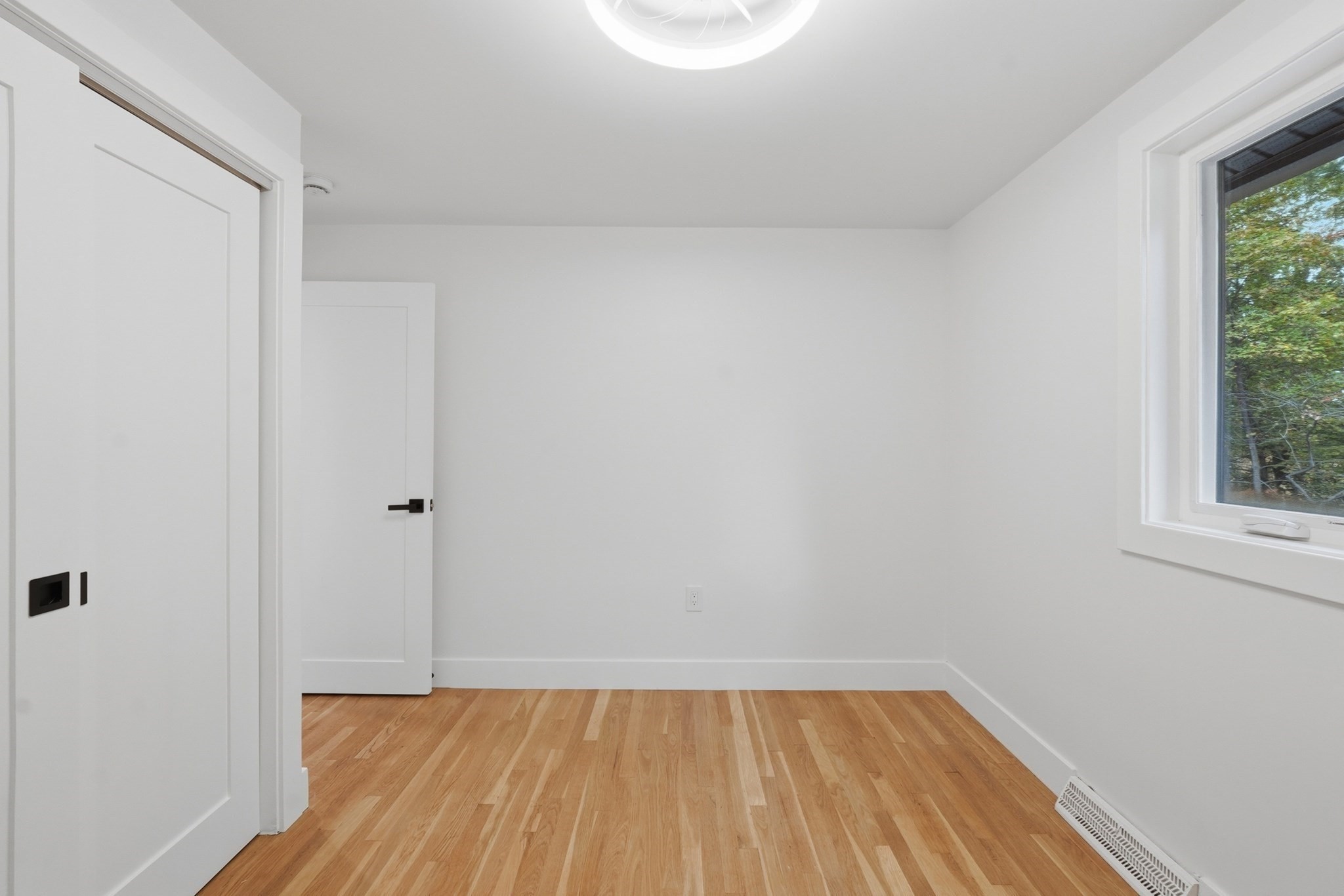 66 Ontario Dr Property Photo 20