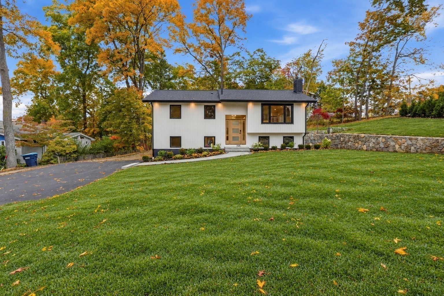 66 Ontario Dr Property Photo 34