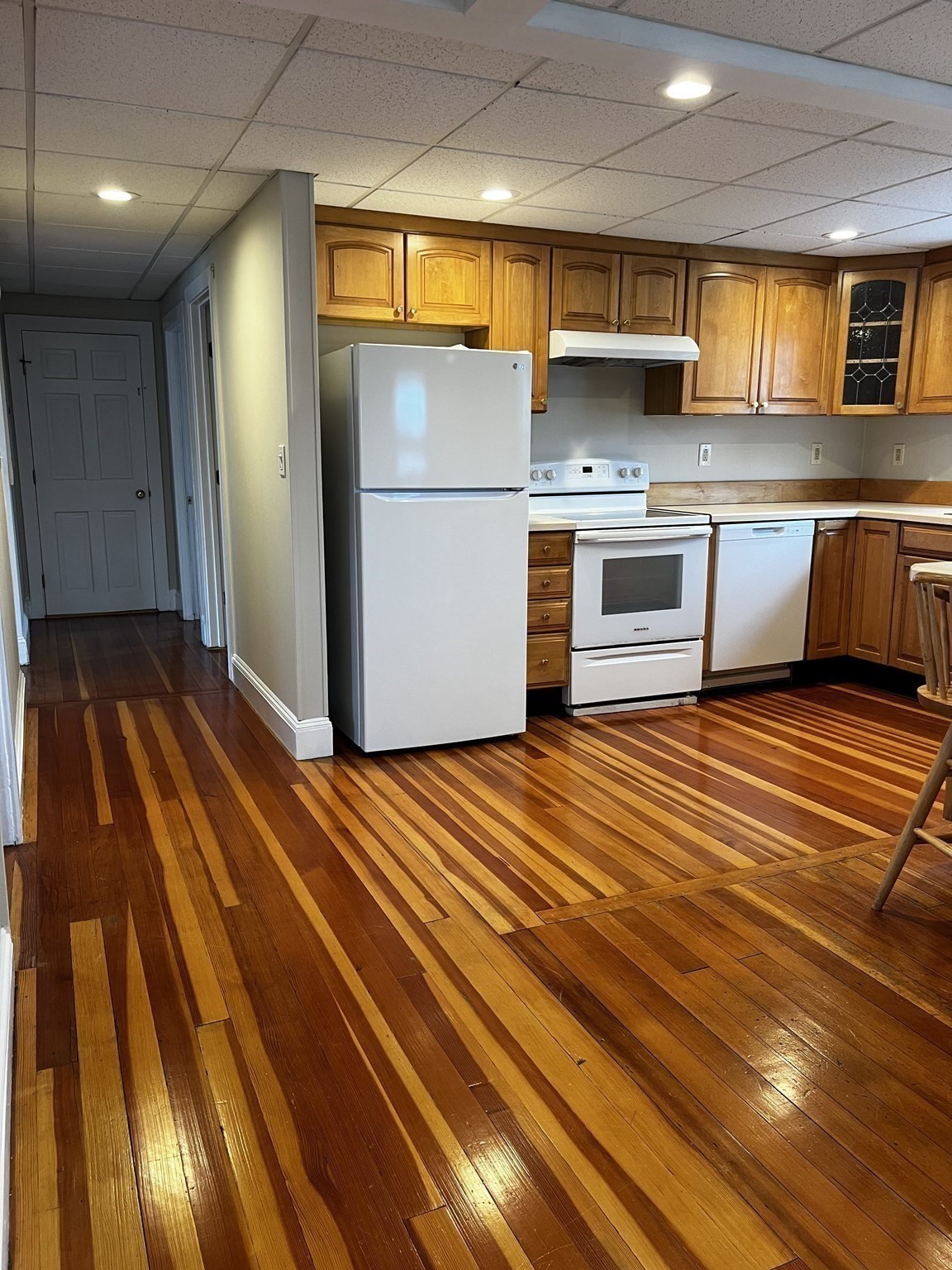 30 Poplar Street # R Property Photo 6