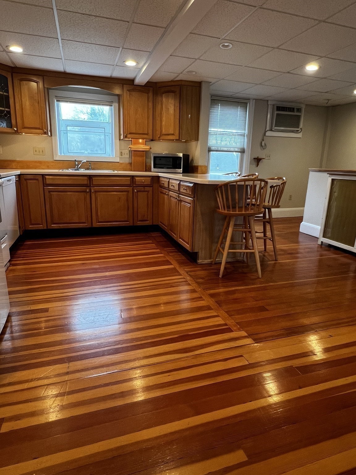 30 Poplar Street # R Property Photo 8