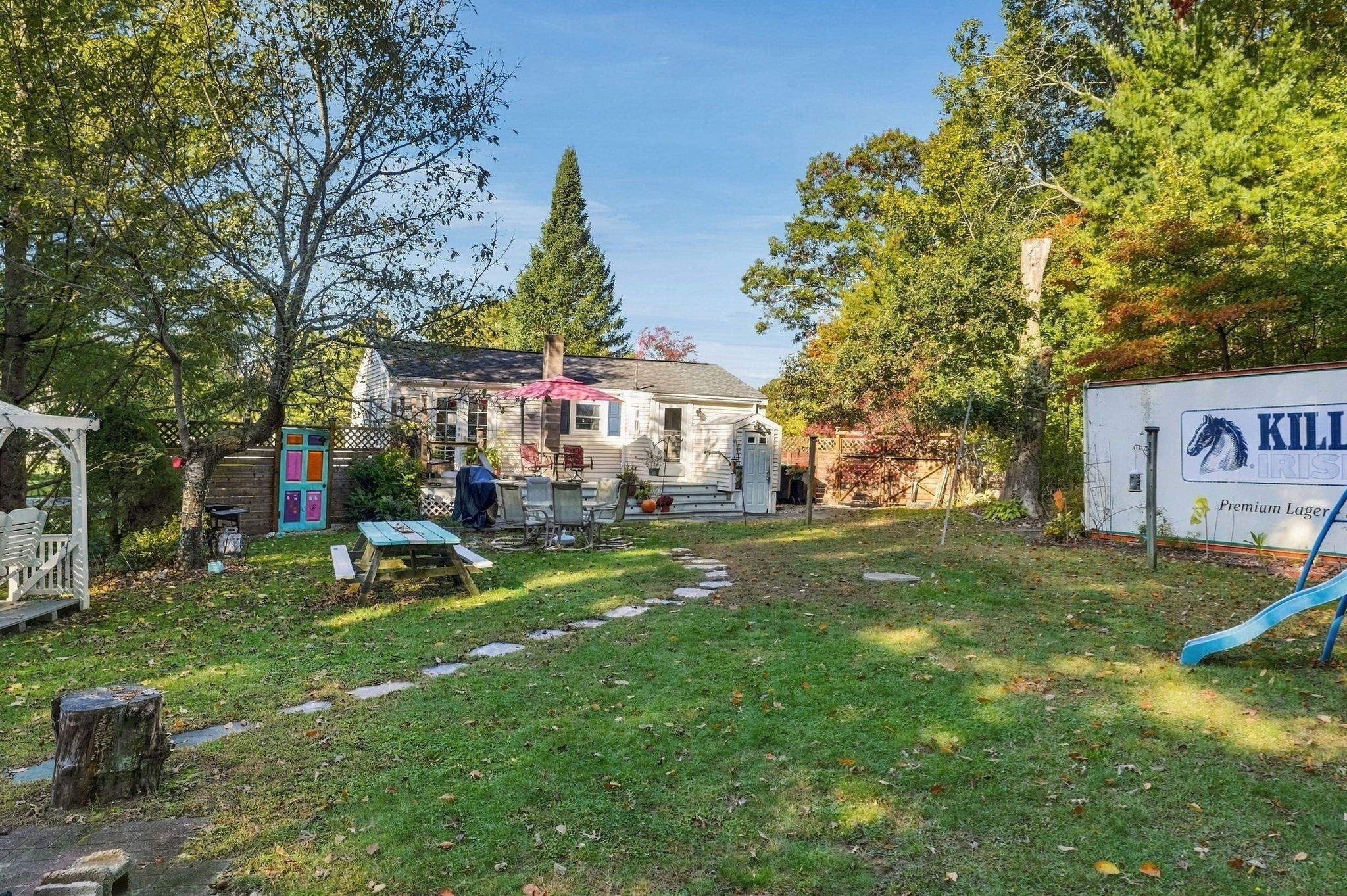 93 Washington St Property Photo 15
