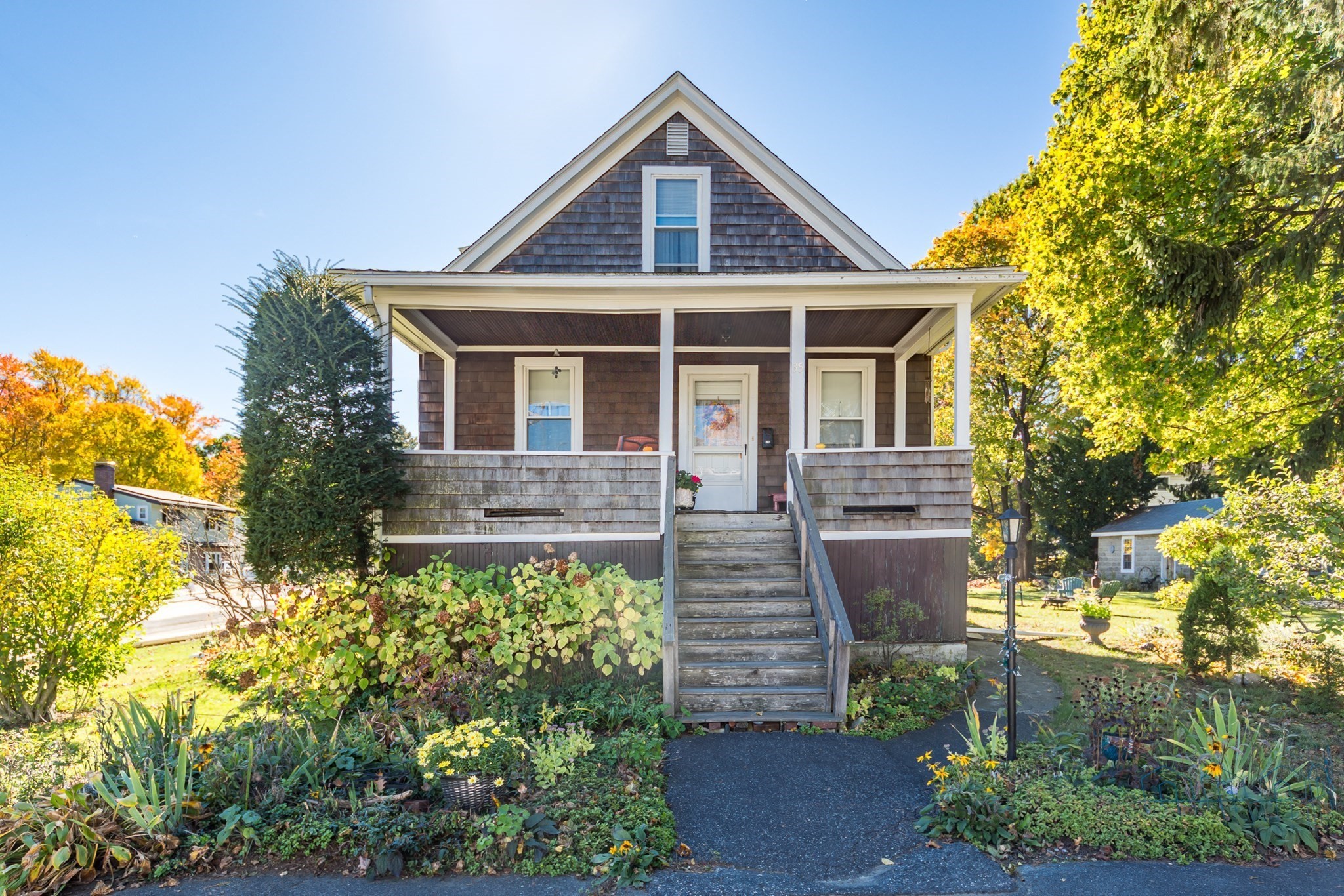 35 Guild Rd. Property Photo 1