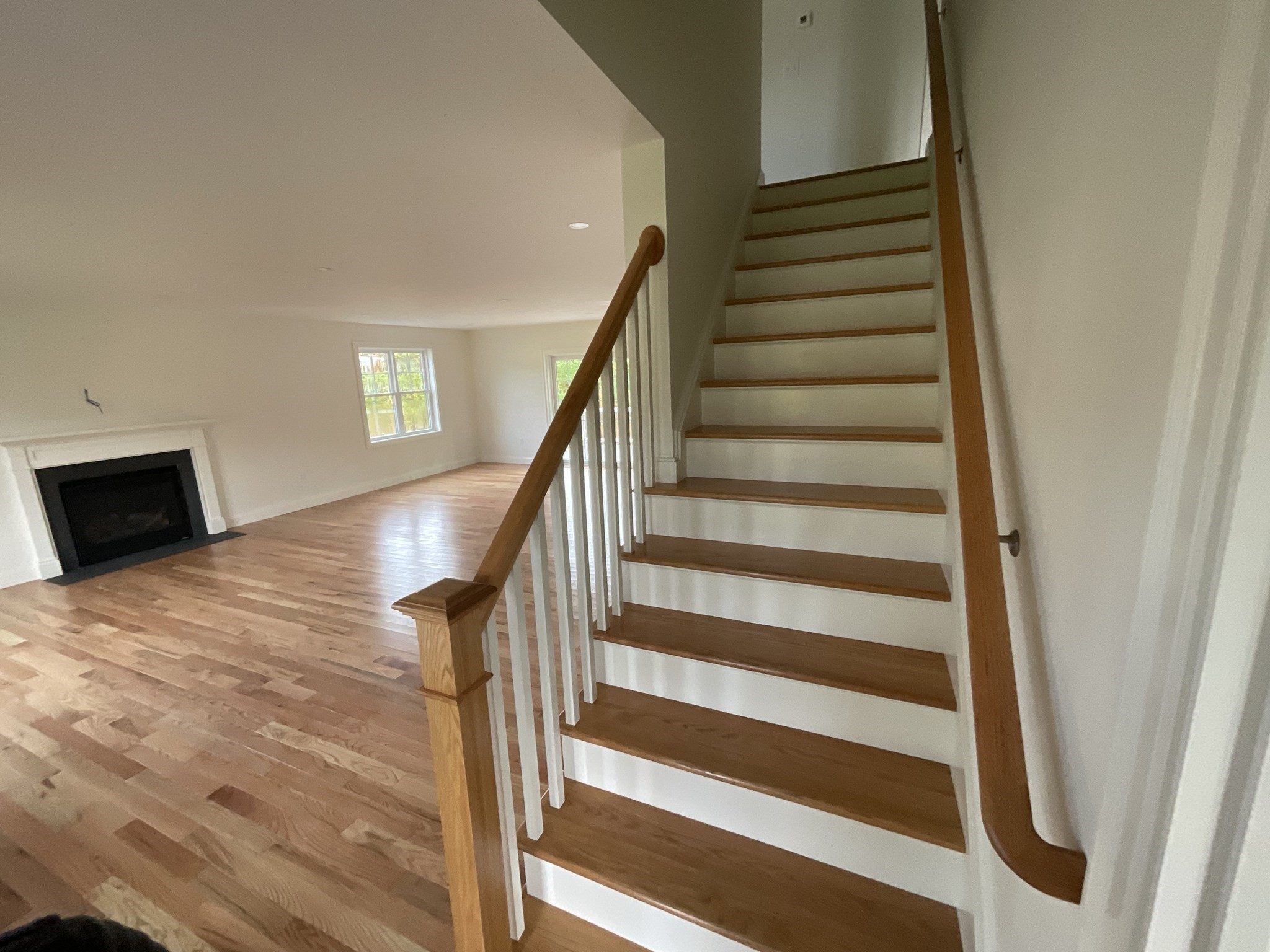 10 Boxberry Lane Property Photo 6