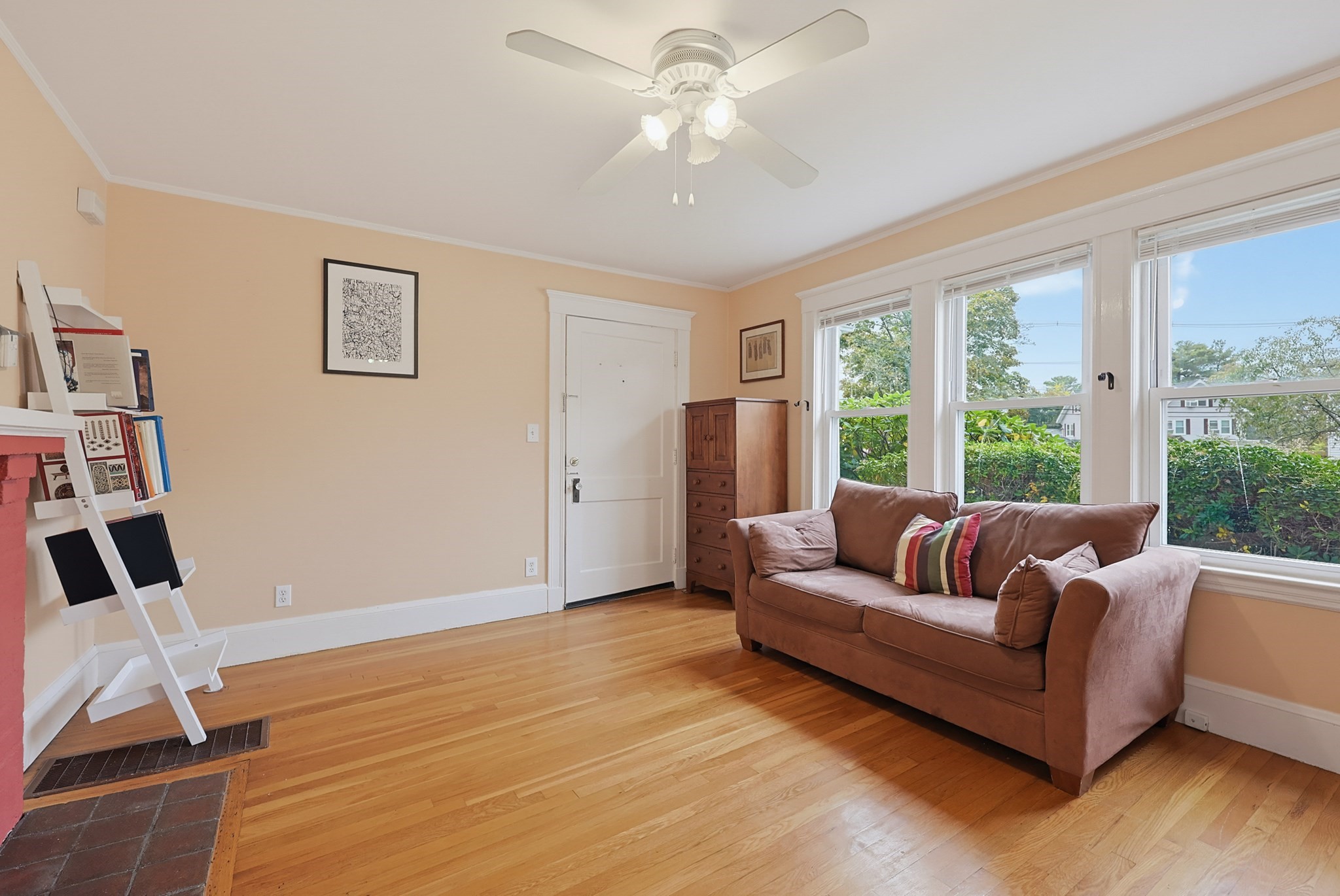 5 Walnut St # 1 Property Photo 6