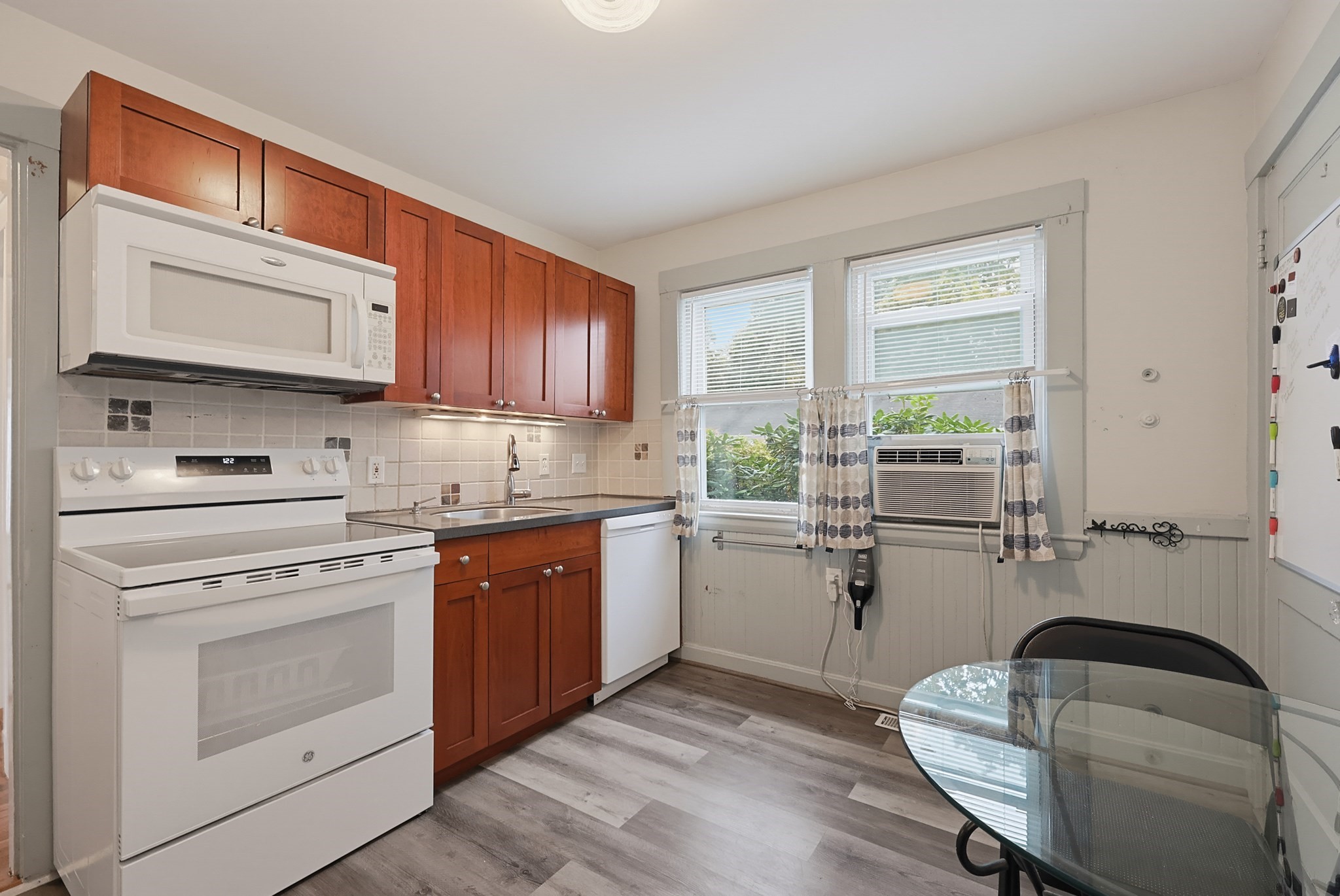 5 Walnut St # 1 Property Photo 18