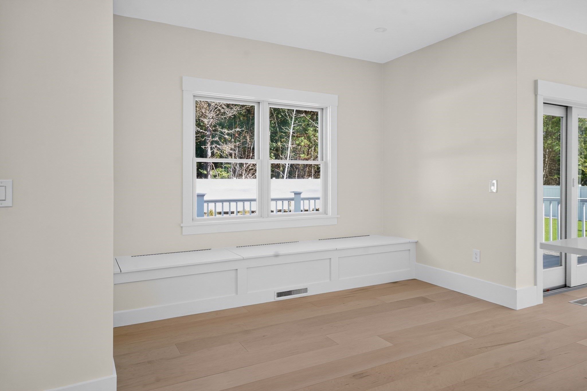 152 Central Ave Property Photo 17