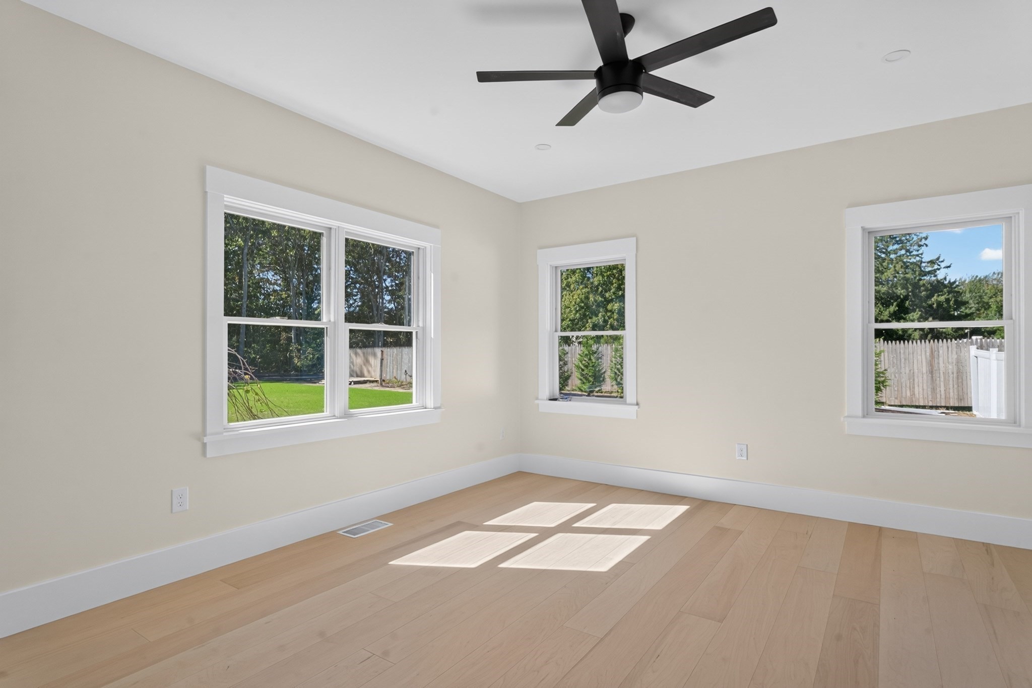 152 Central Ave Property Photo 23