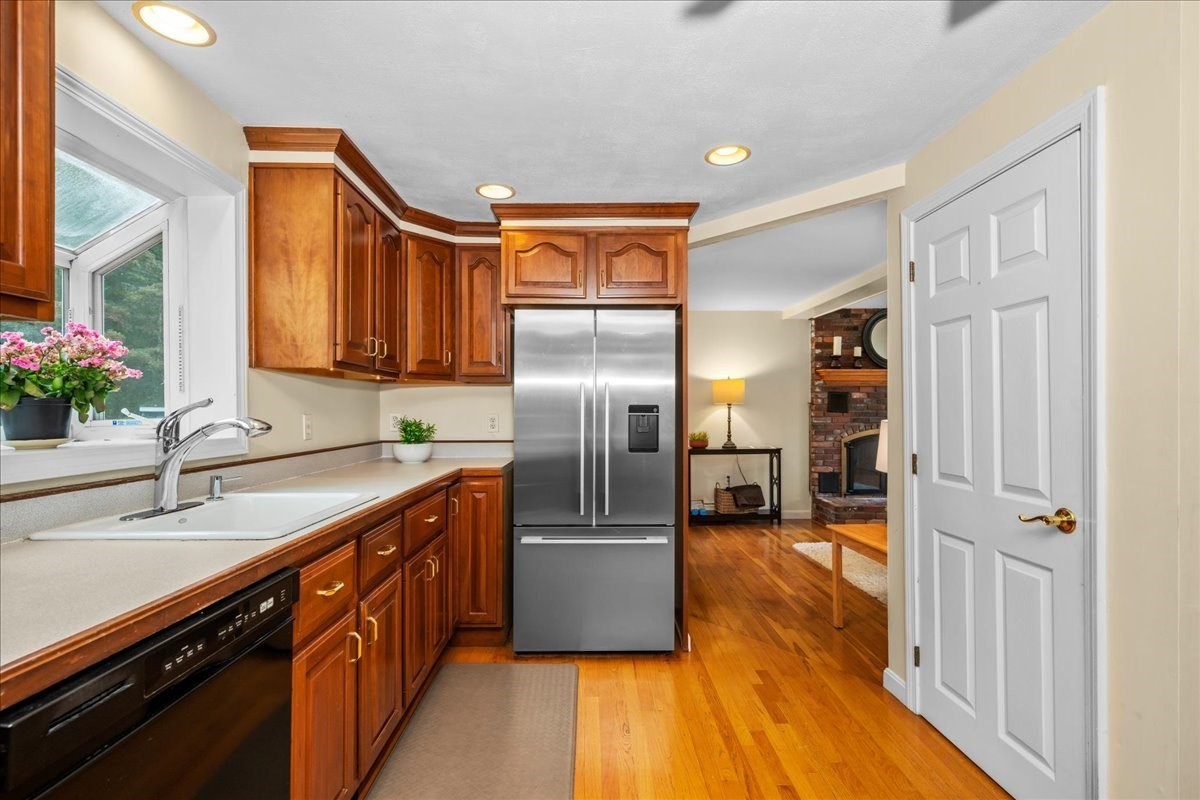 18 Fairview Drive Property Photo 6