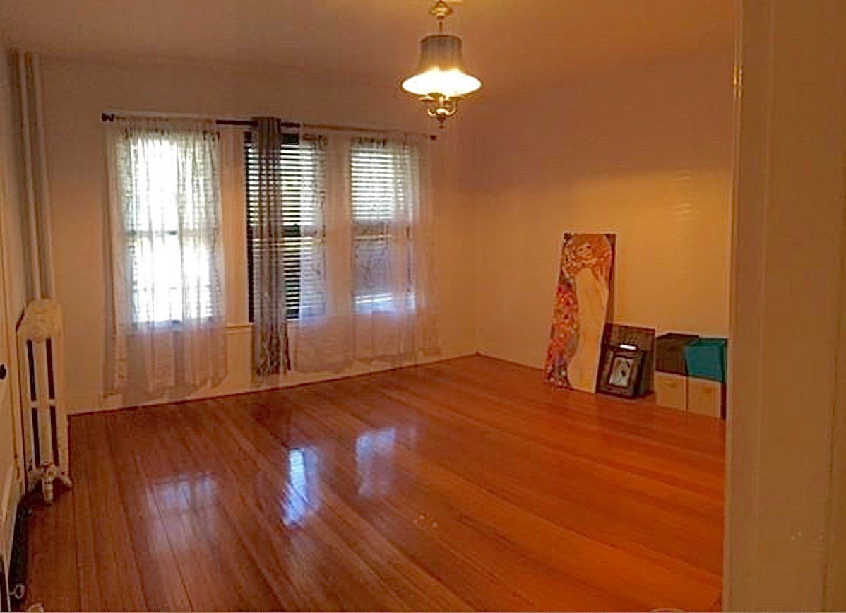 67 Greenleaf Ave # 1 Property Photo 2