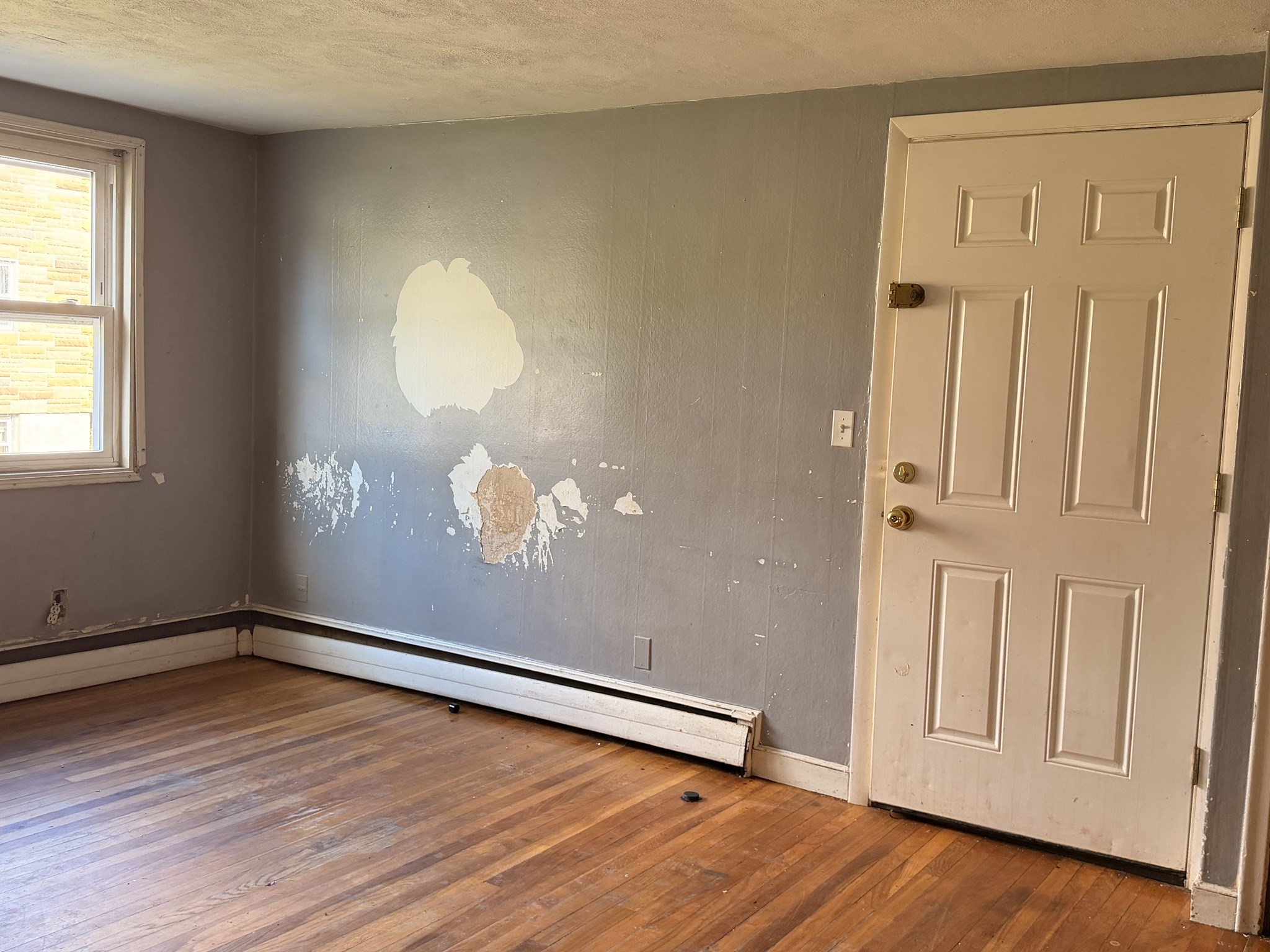 425 West Elm Street # 5 Property Photo 2
