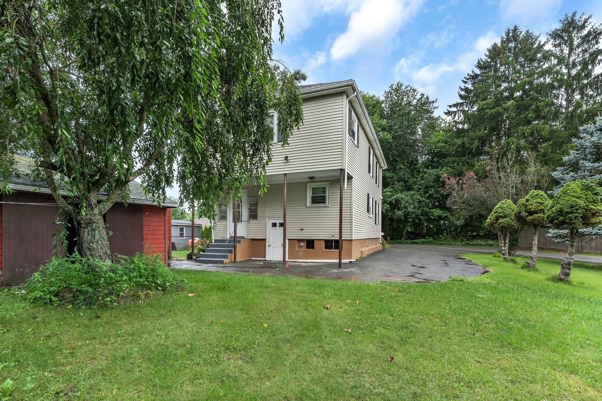 2 Clarendon St Property Photo 9