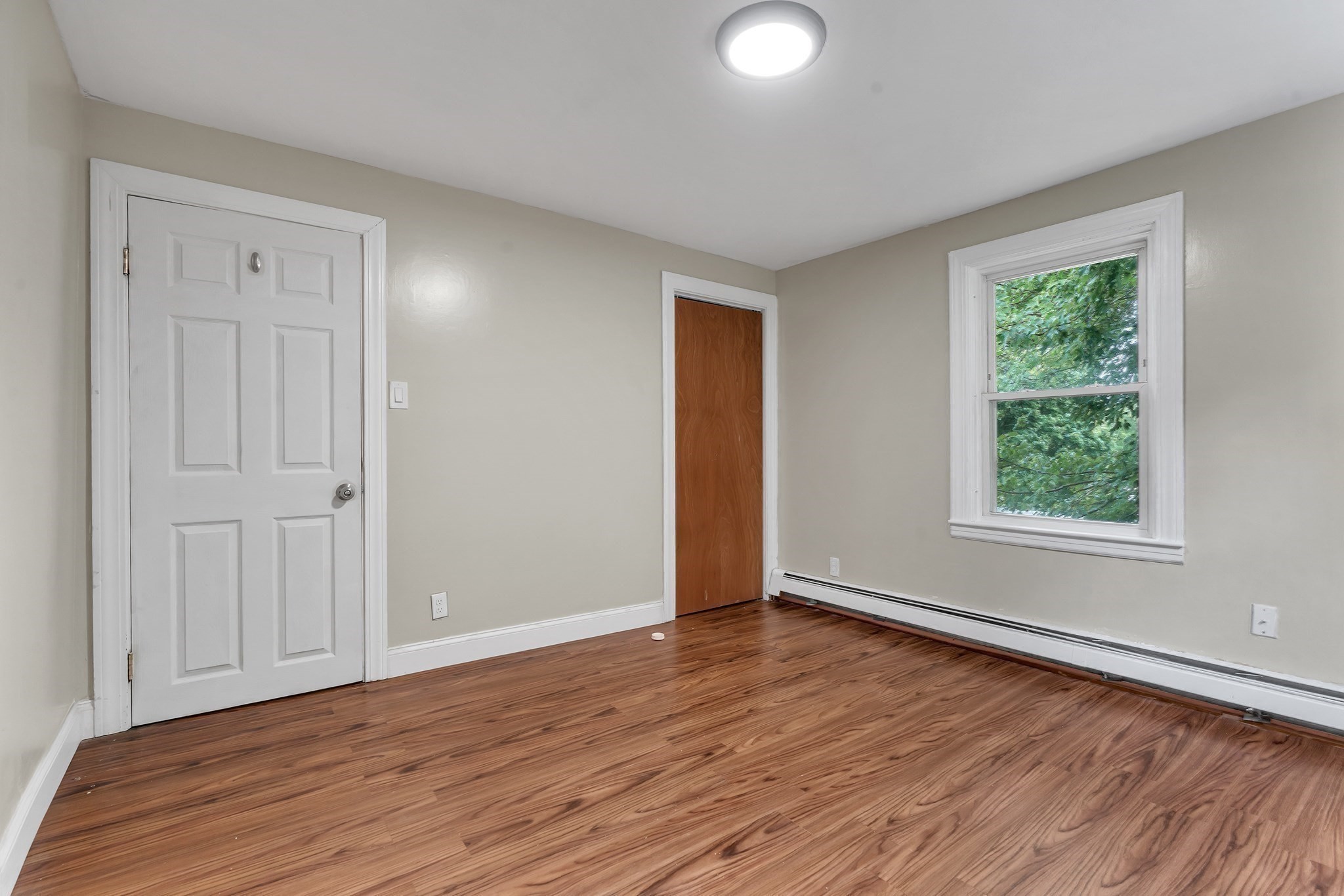 2 Clarendon St Property Photo 27