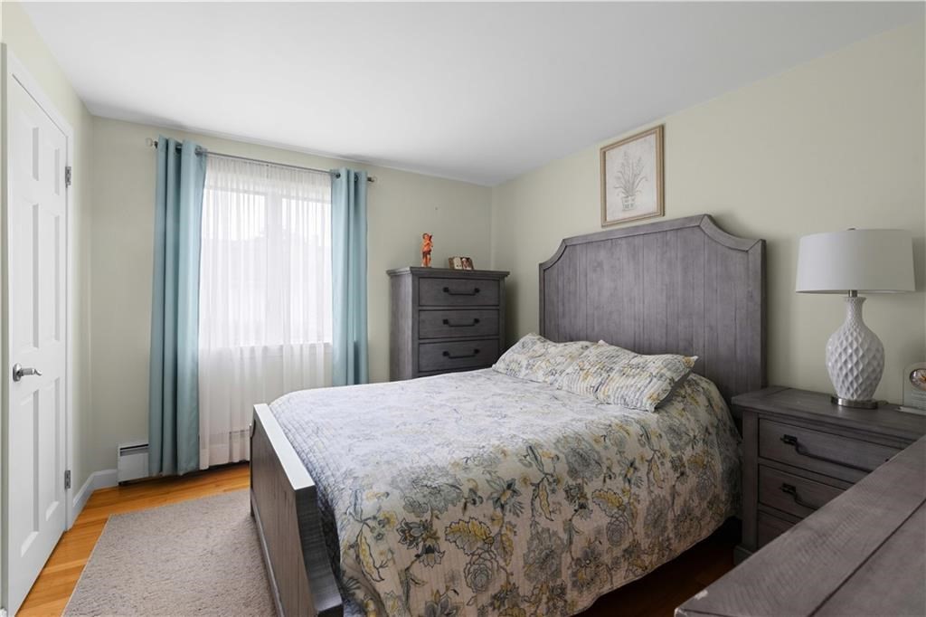 6 Varnum Property Photo 11