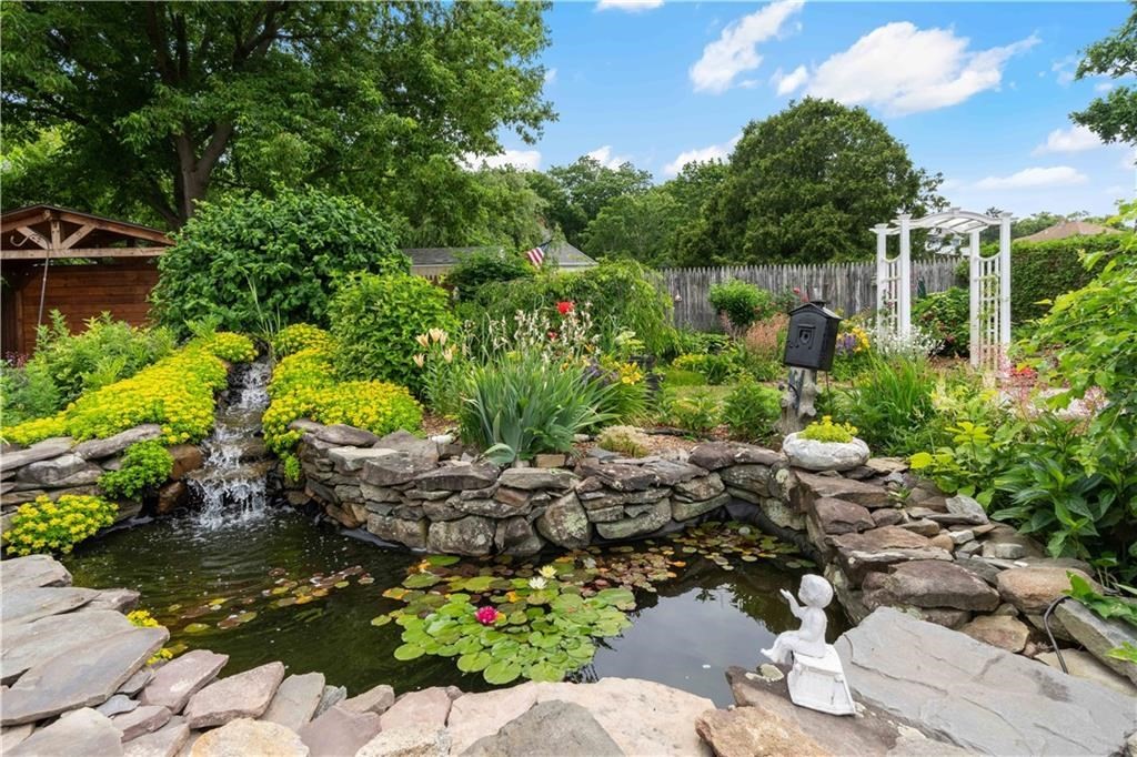 6 Varnum Property Photo 25