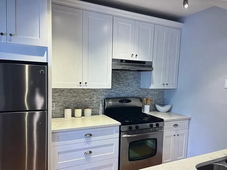 158 High St # A Property Photo 3