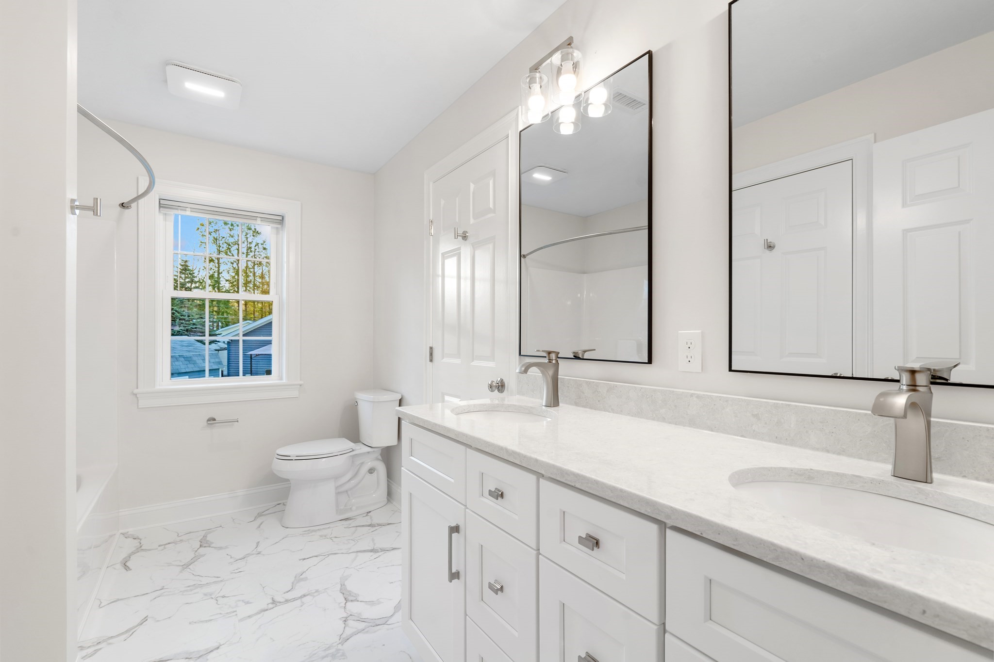 57 Maple Ave # D Property Photo 10