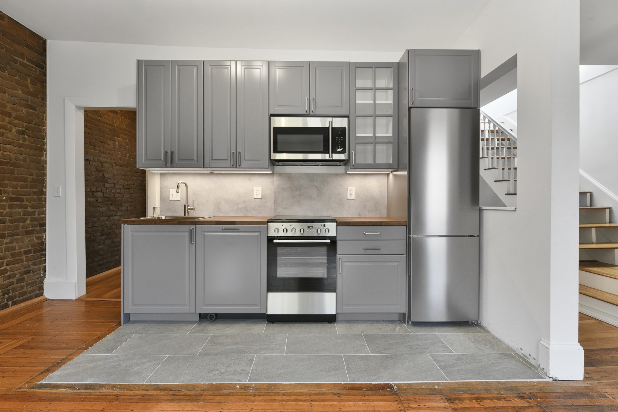 432 Marlborough PH Property Photo 1