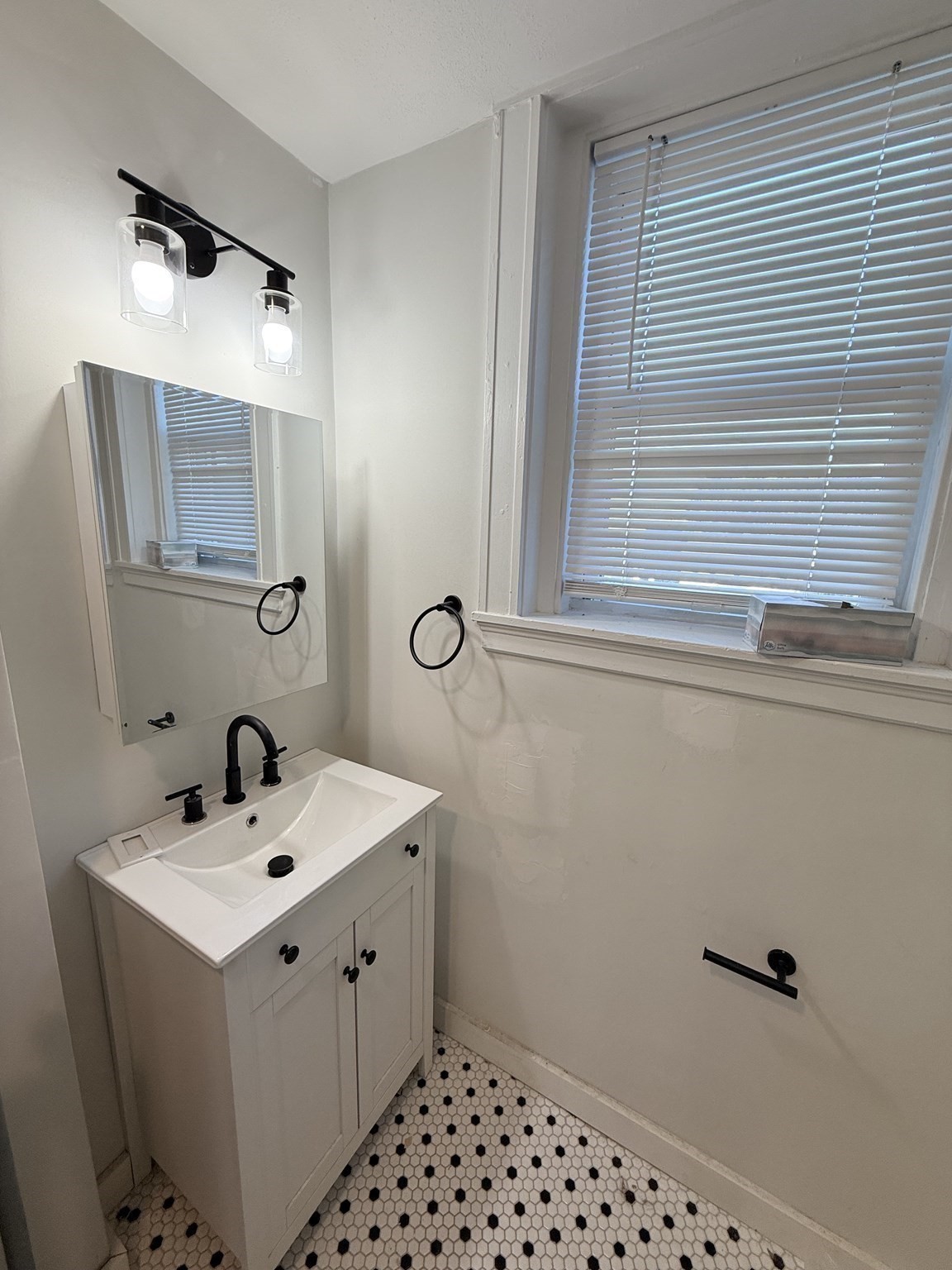 840 Massachusetts Ave # 6 Property Photo 17