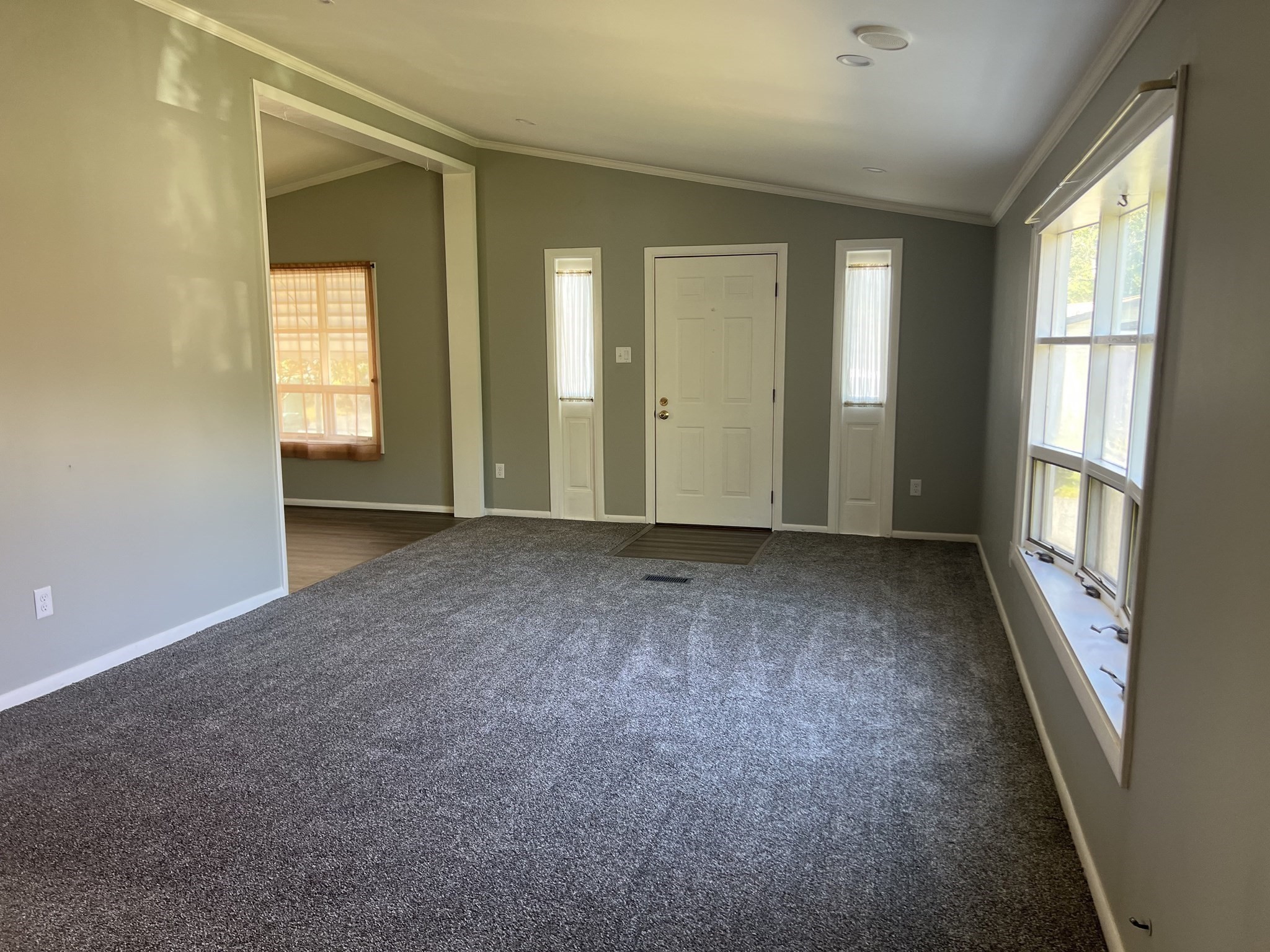 5 Truman Property Photo 3