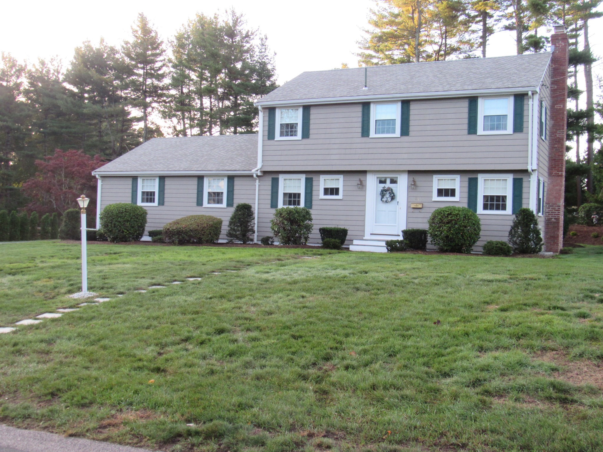 14 Pinegrove Rd Property Photo 1