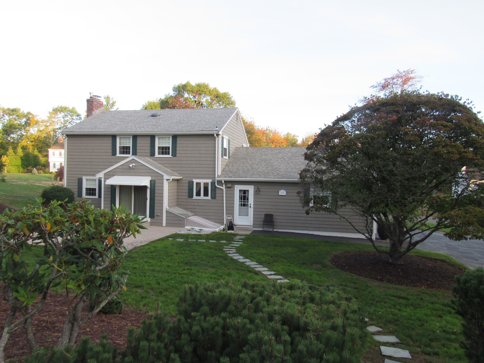 14 Pinegrove Rd Property Photo 3
