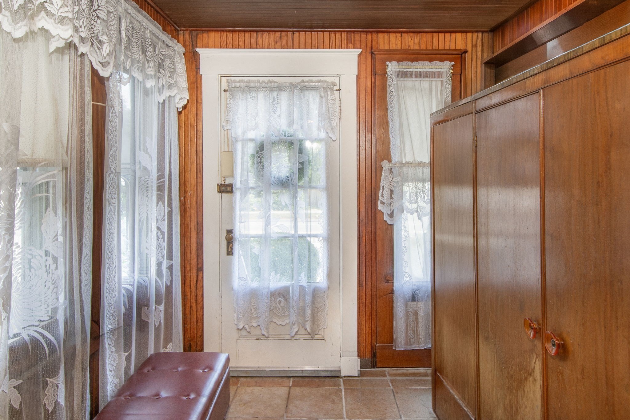 195 Union St. Property Photo 5