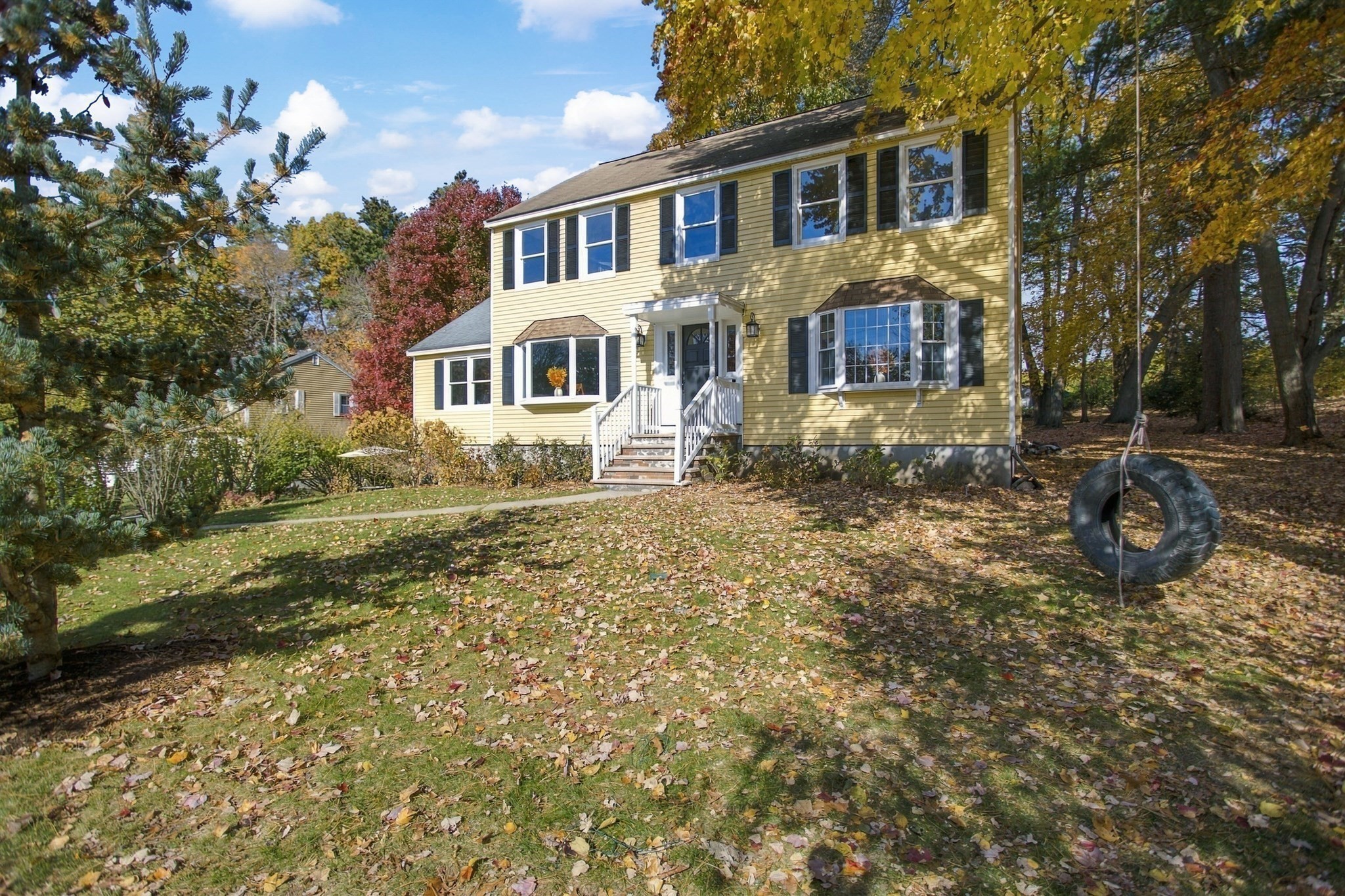 49 Riverview Ave Property Photo 3