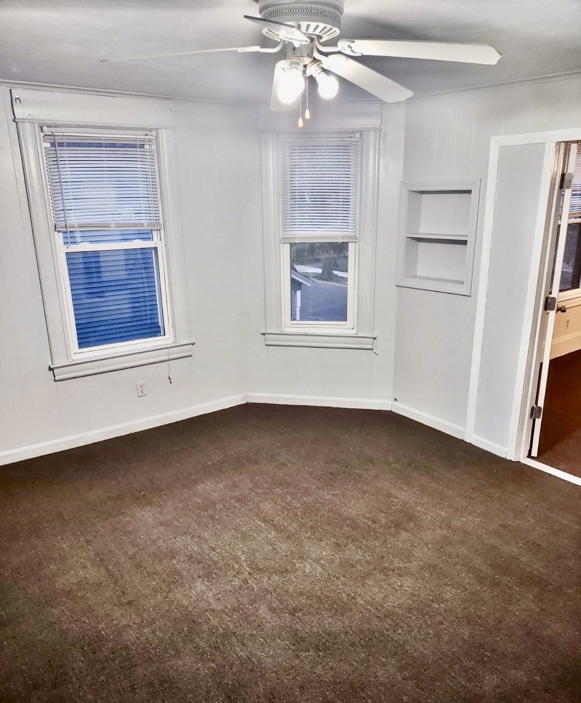 93 Montrose St Property Photo 15
