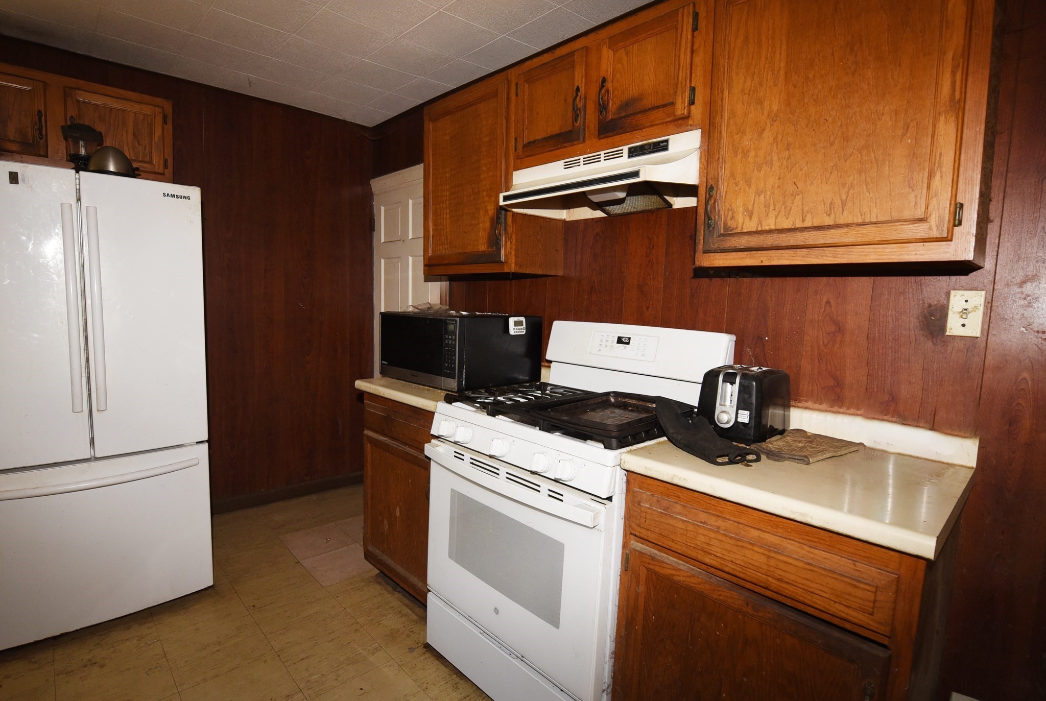 558 N Main St Property Photo 37
