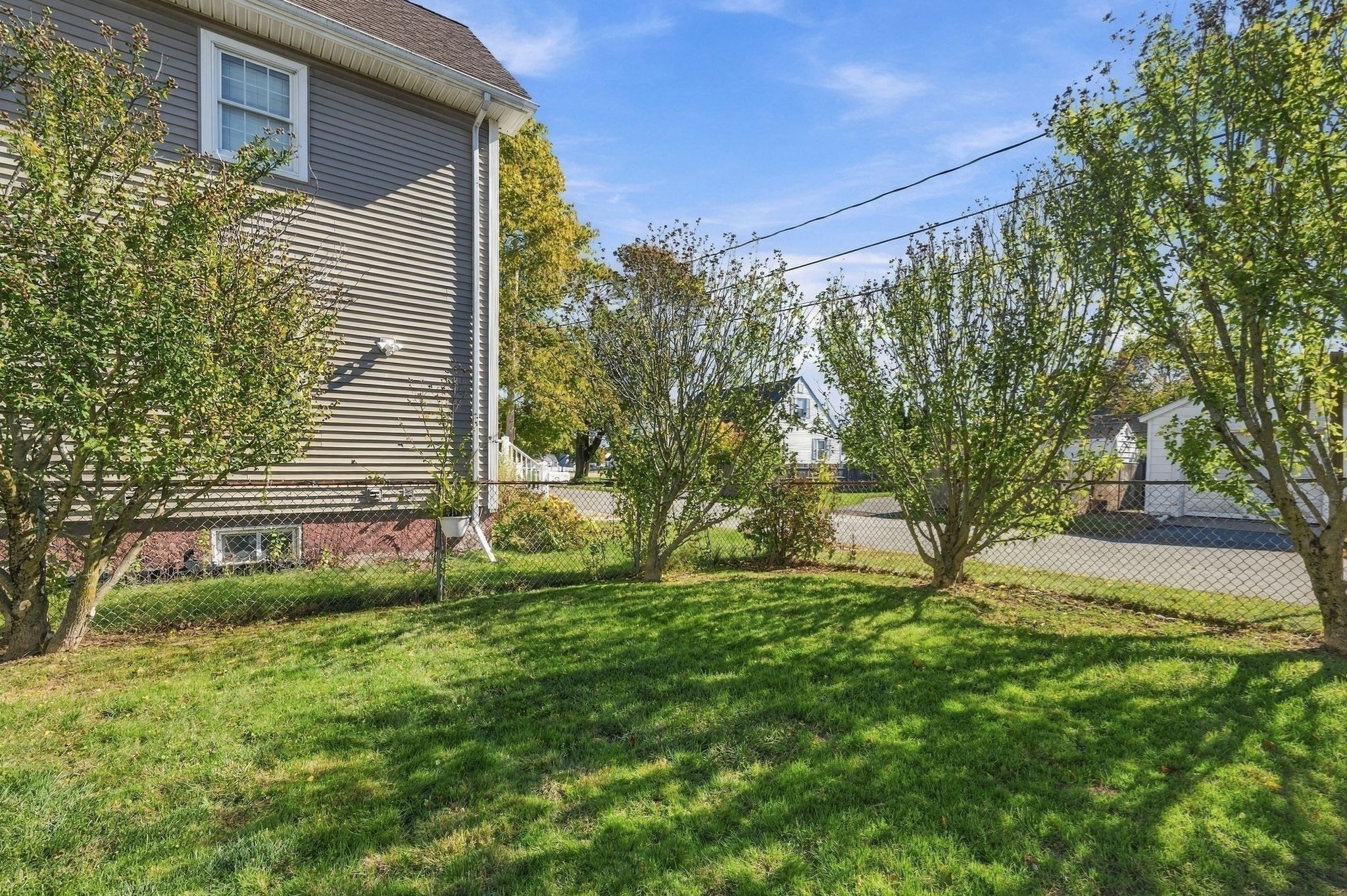 6 Norfolk Ave Property Photo 5
