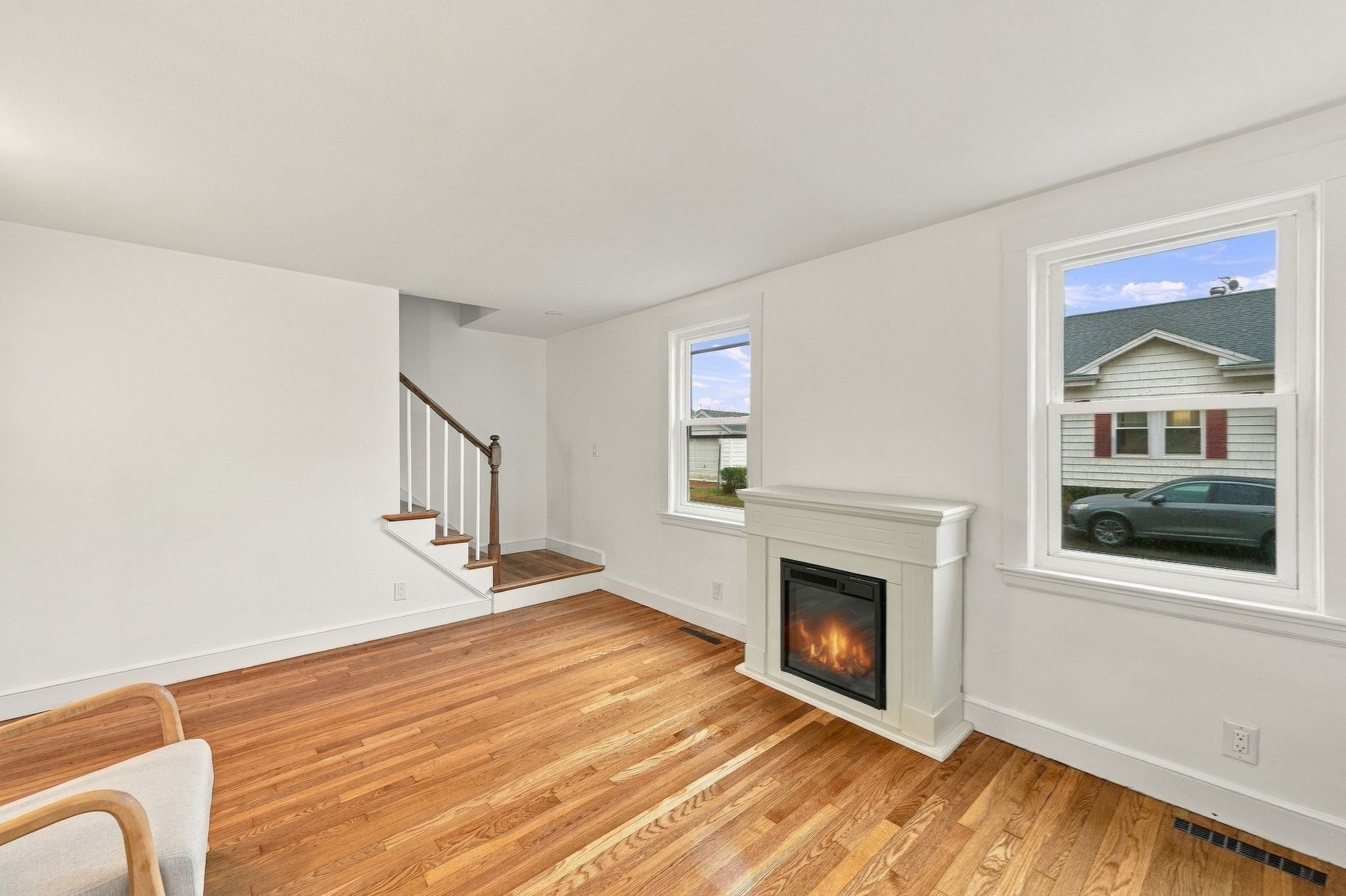 6 Norfolk Ave Property Photo 8
